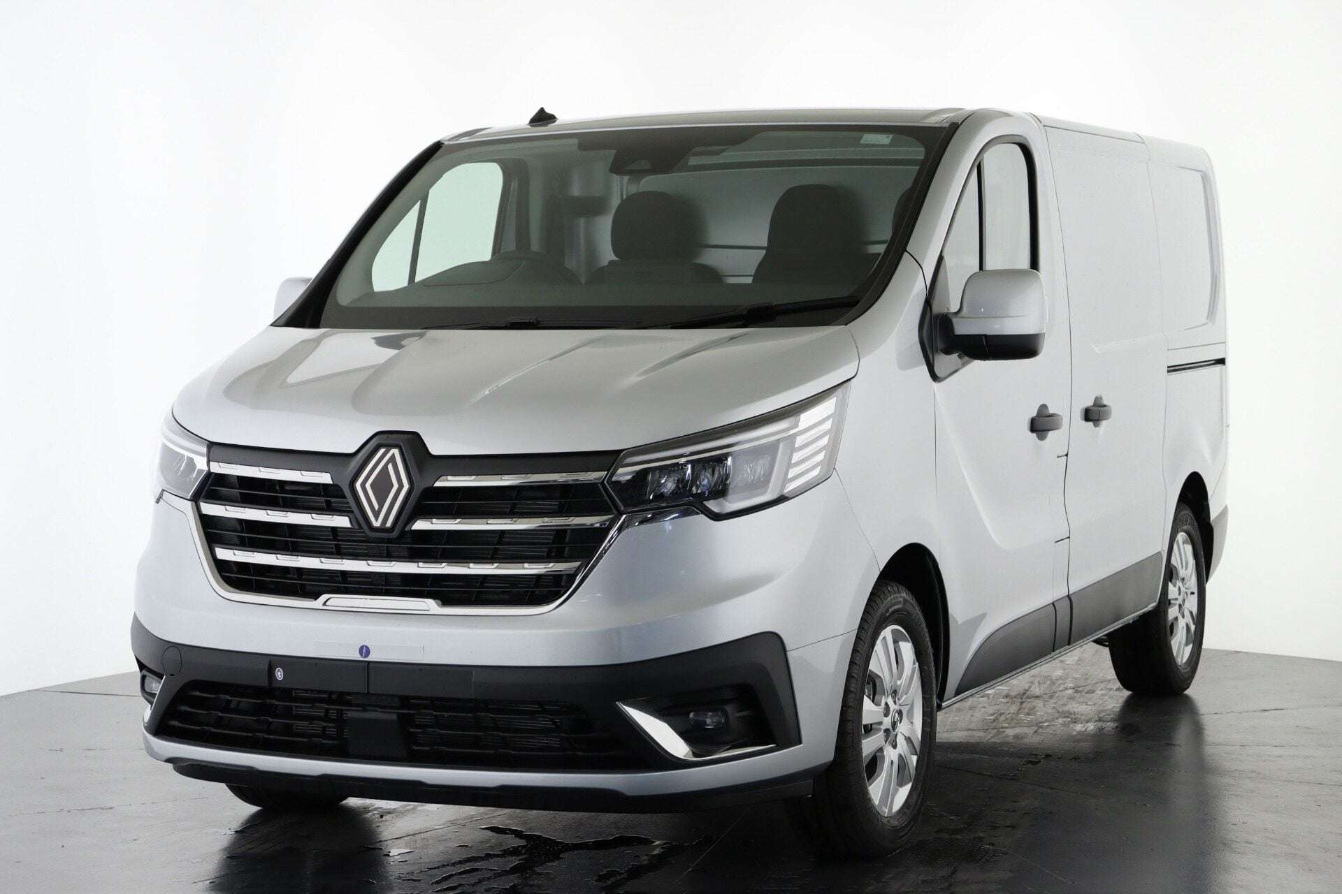 2025 RENAULT TRAFIC 2025 RENAULT TRAFIC