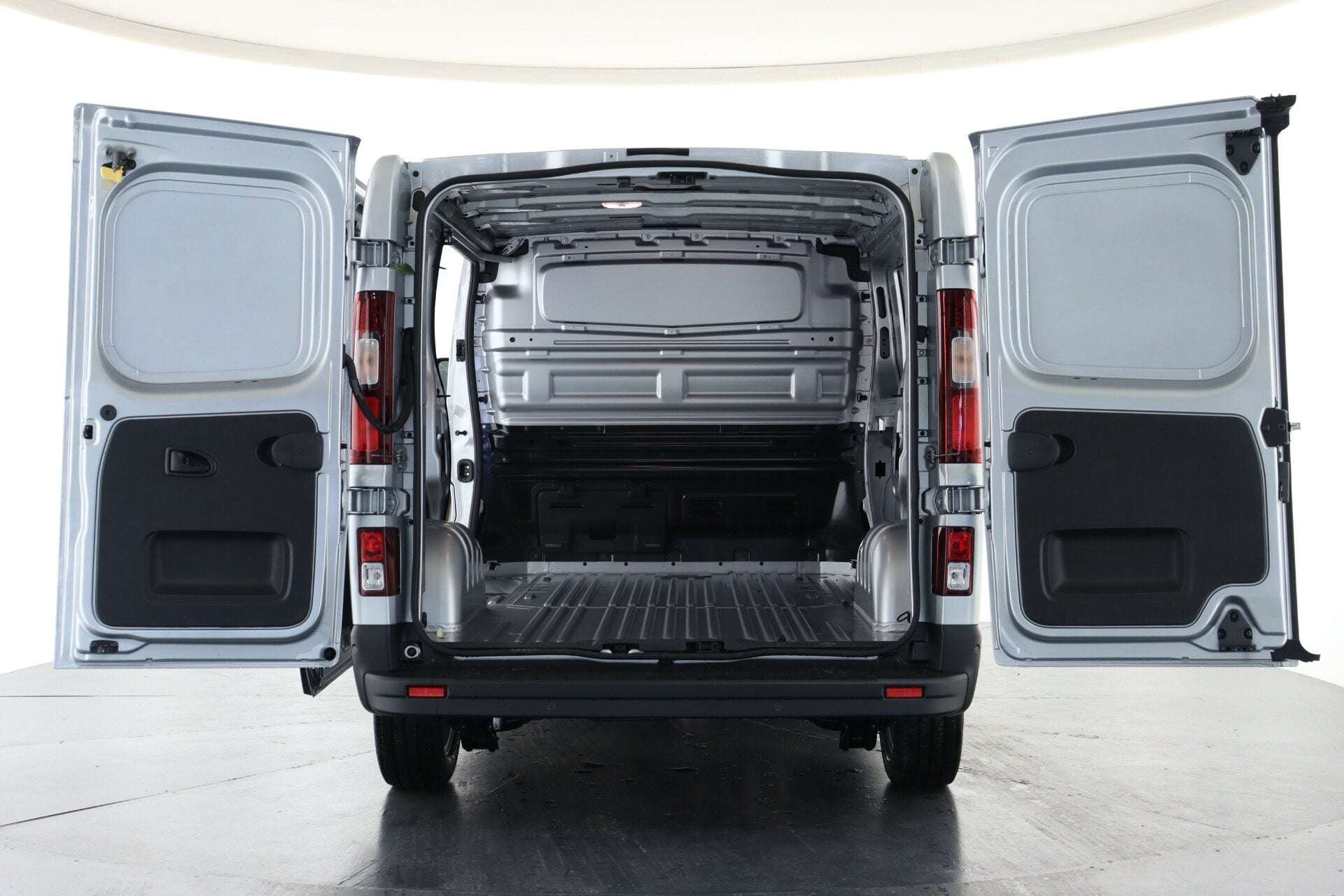 2025 RENAULT TRAFIC 2025 RENAULT TRAFIC