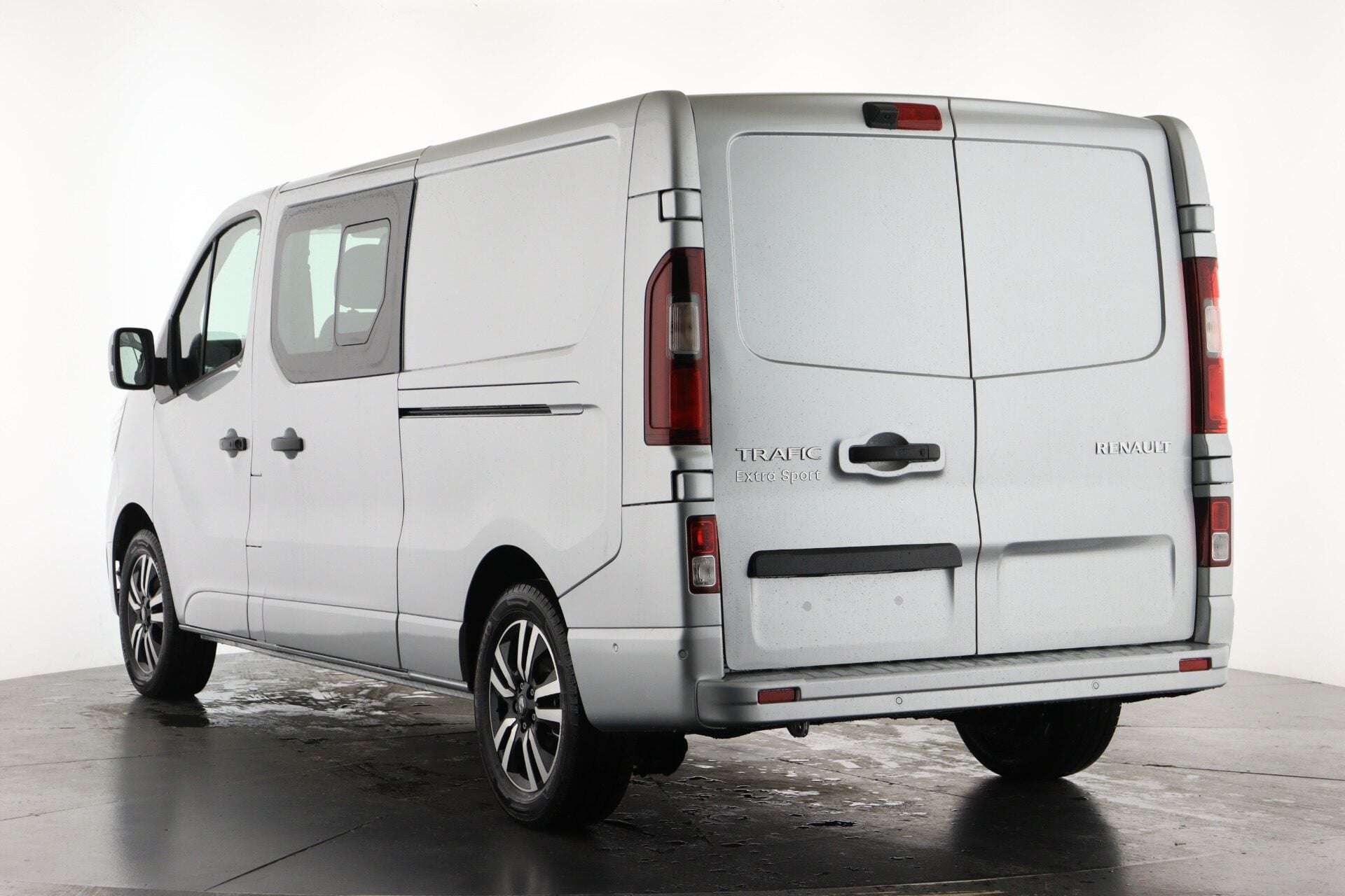 2025 RENAULT TRAFIC 2025 RENAULT TRAFIC