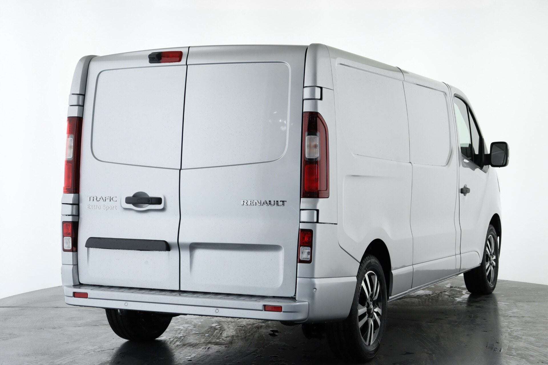 2025 RENAULT TRAFIC 2025 RENAULT TRAFIC