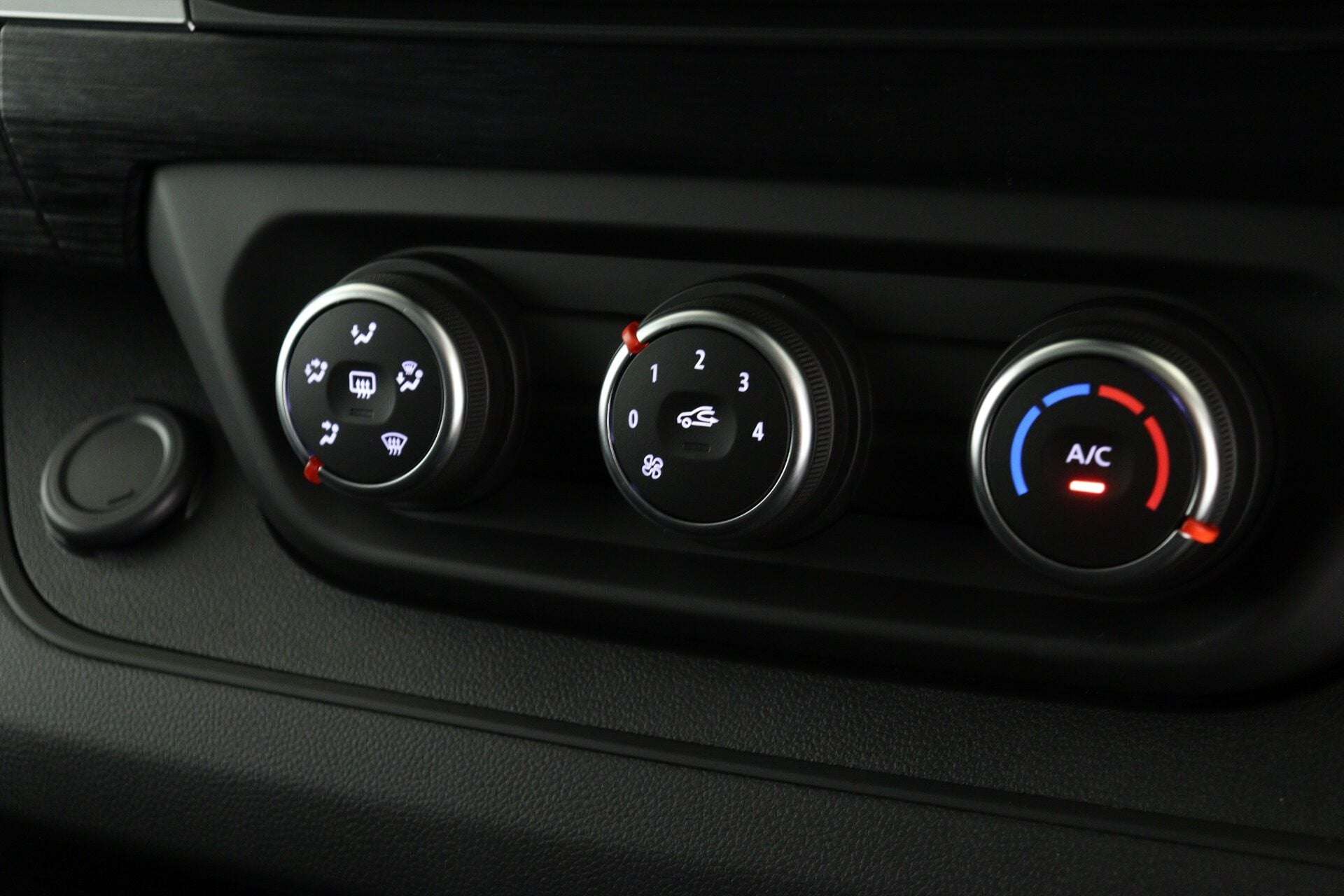 2025 RENAULT TRAFIC 2025 RENAULT TRAFIC