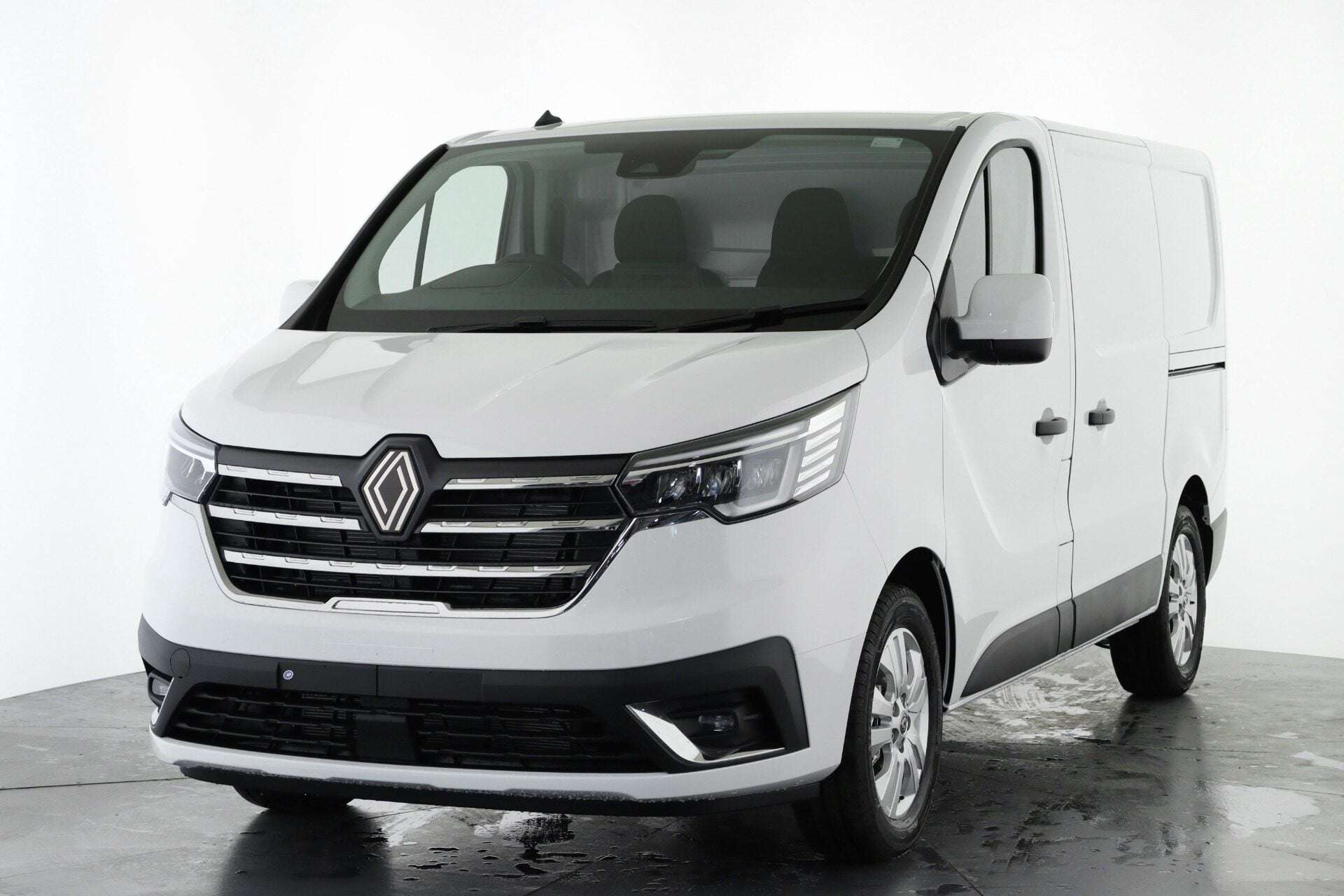 2025 RENAULT TRAFIC 2025 RENAULT TRAFIC