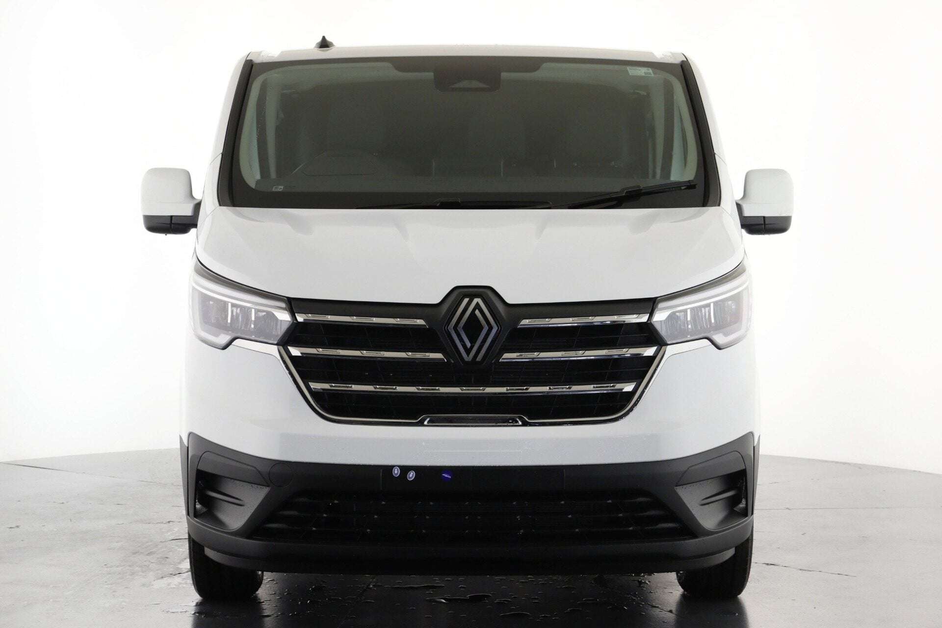 2025 RENAULT TRAFIC 2025 RENAULT TRAFIC