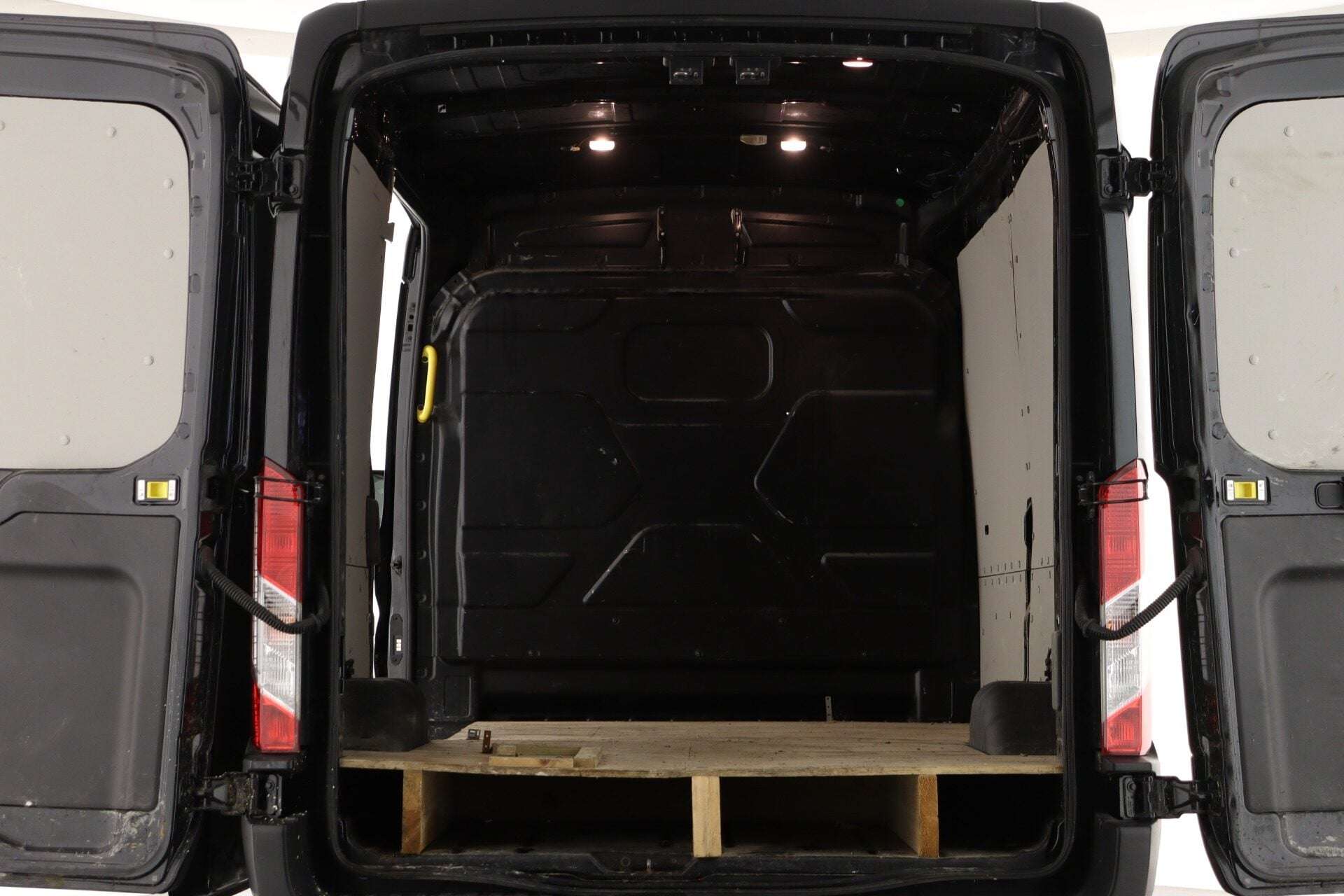 A 2021 FORD TRANSIT Transit 290 Trend Ecoblue A 2021 FORD TRANSIT Transit 290 Trend Ecoblue