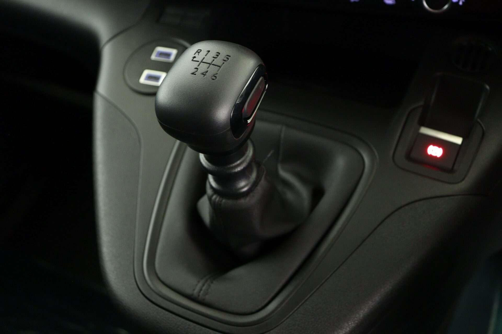 2025 PEUGEOT PARTNER 2025 PEUGEOT PARTNER