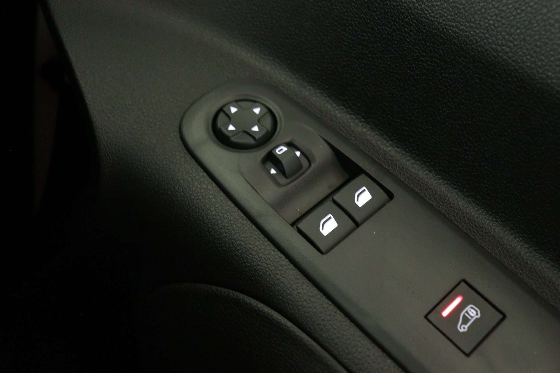 2025 PEUGEOT PARTNER 2025 PEUGEOT PARTNER