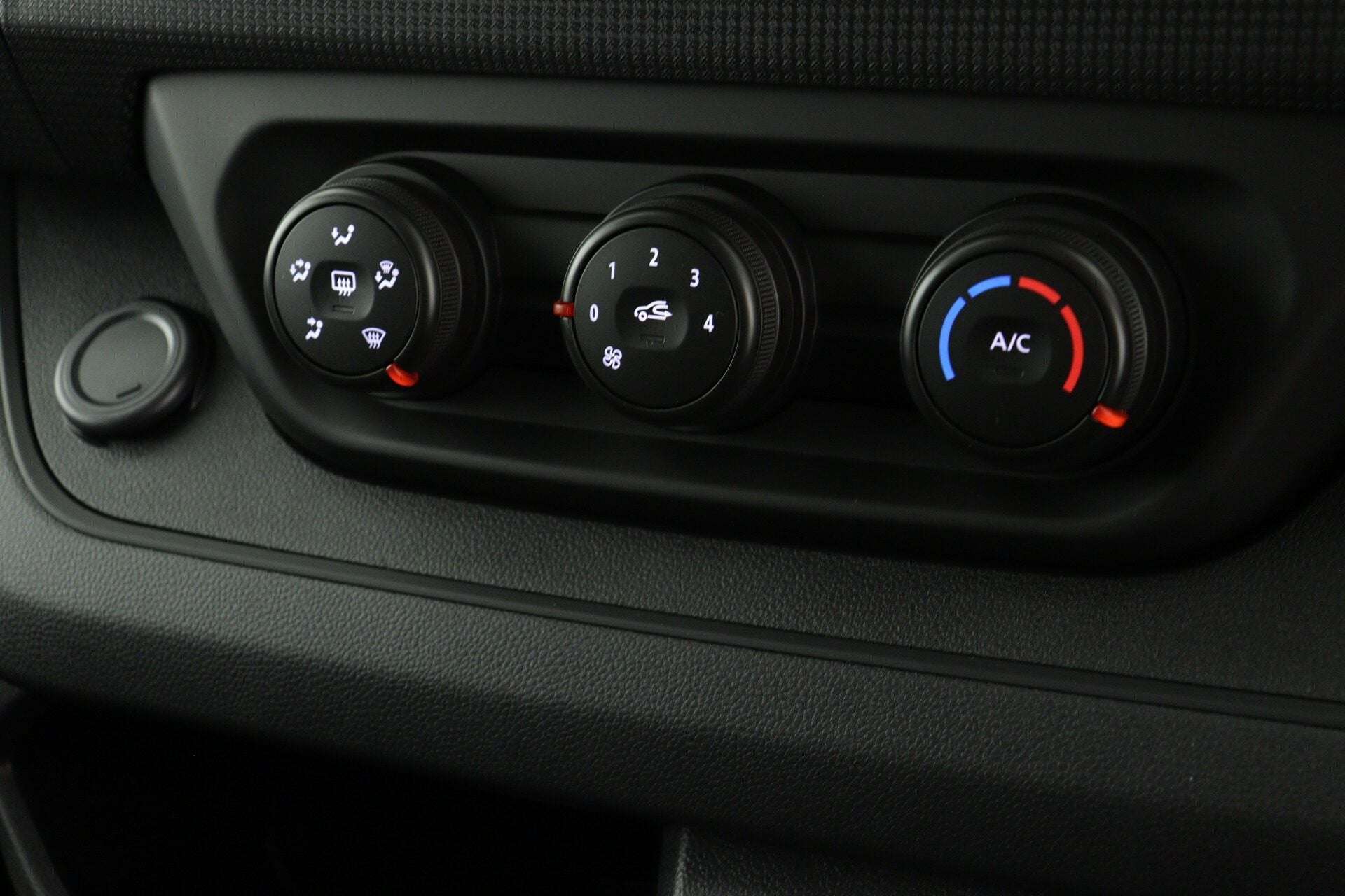 2025 RENAULT TRAFIC 2025 RENAULT TRAFIC