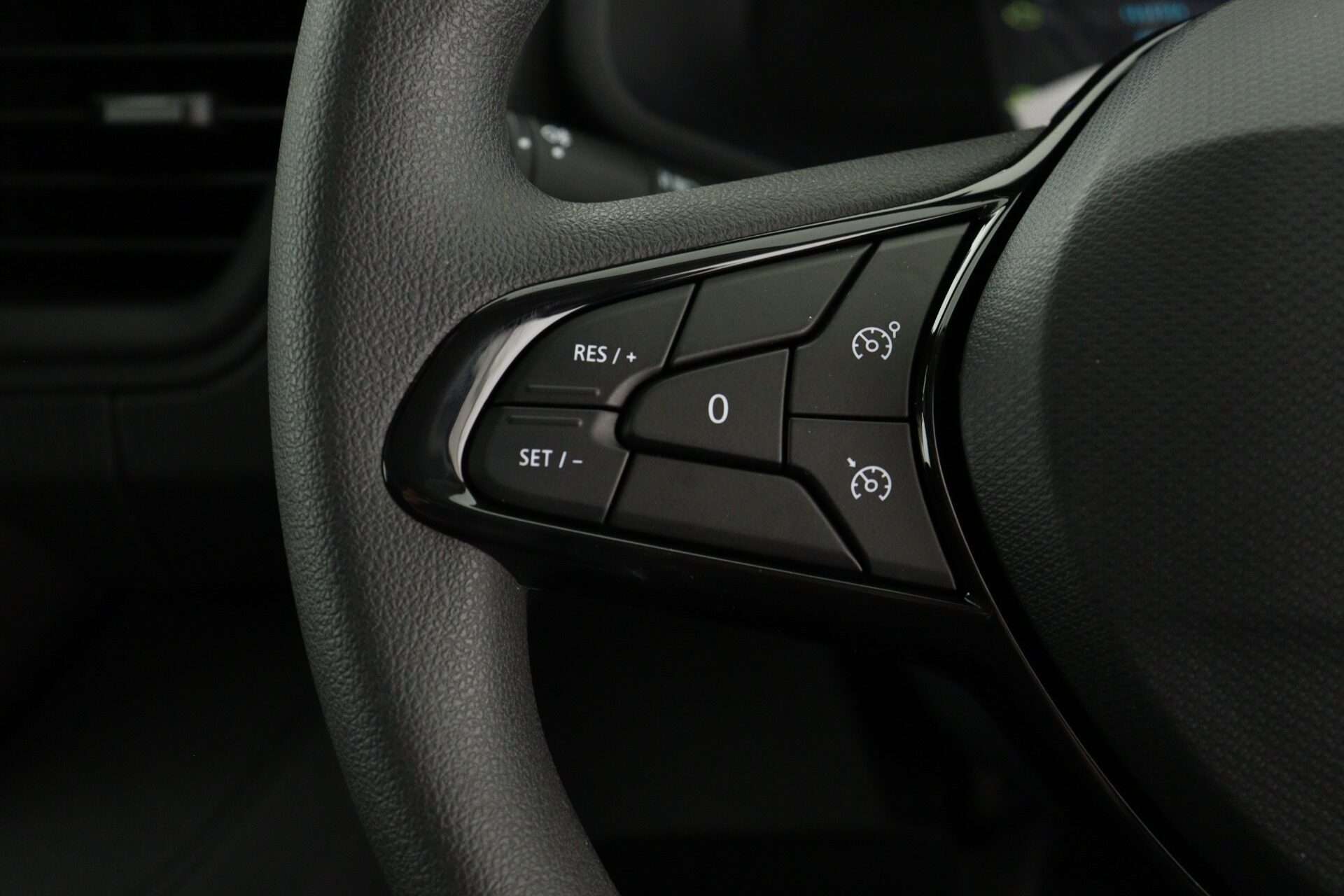 2025 RENAULT TRAFIC 2025 RENAULT TRAFIC