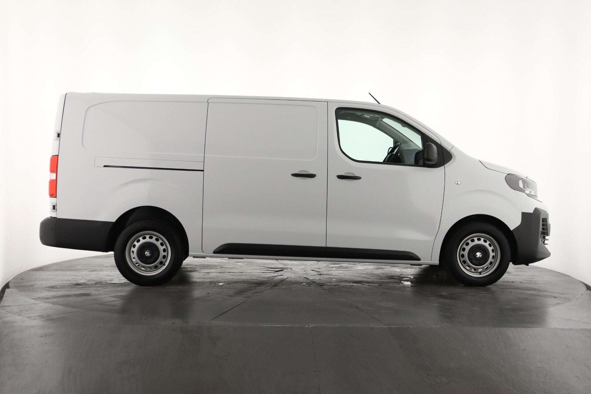 2024 VAUXHALL VIVARO 2024 VAUXHALL VIVARO