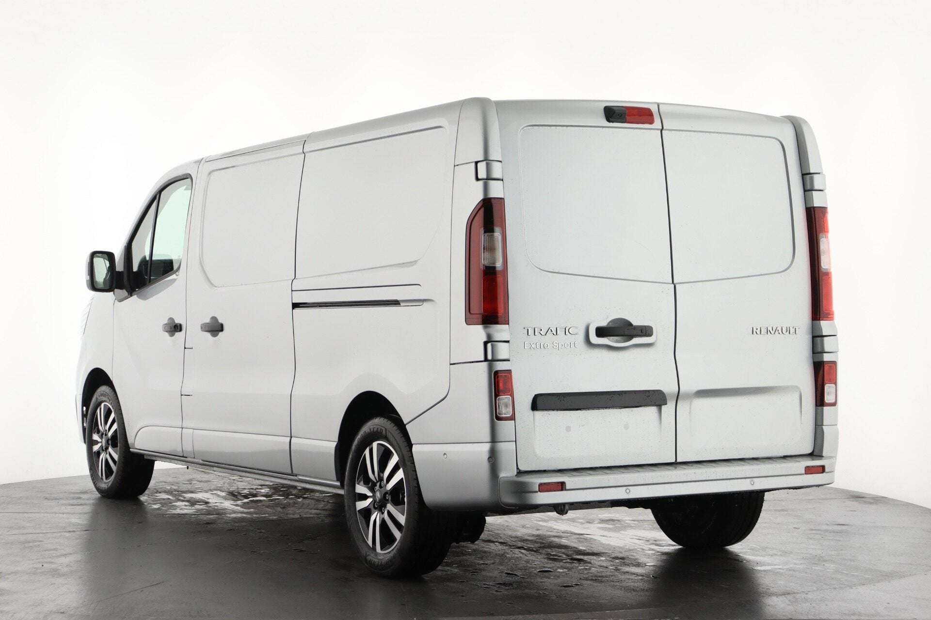 2025 RENAULT TRAFIC 2025 RENAULT TRAFIC