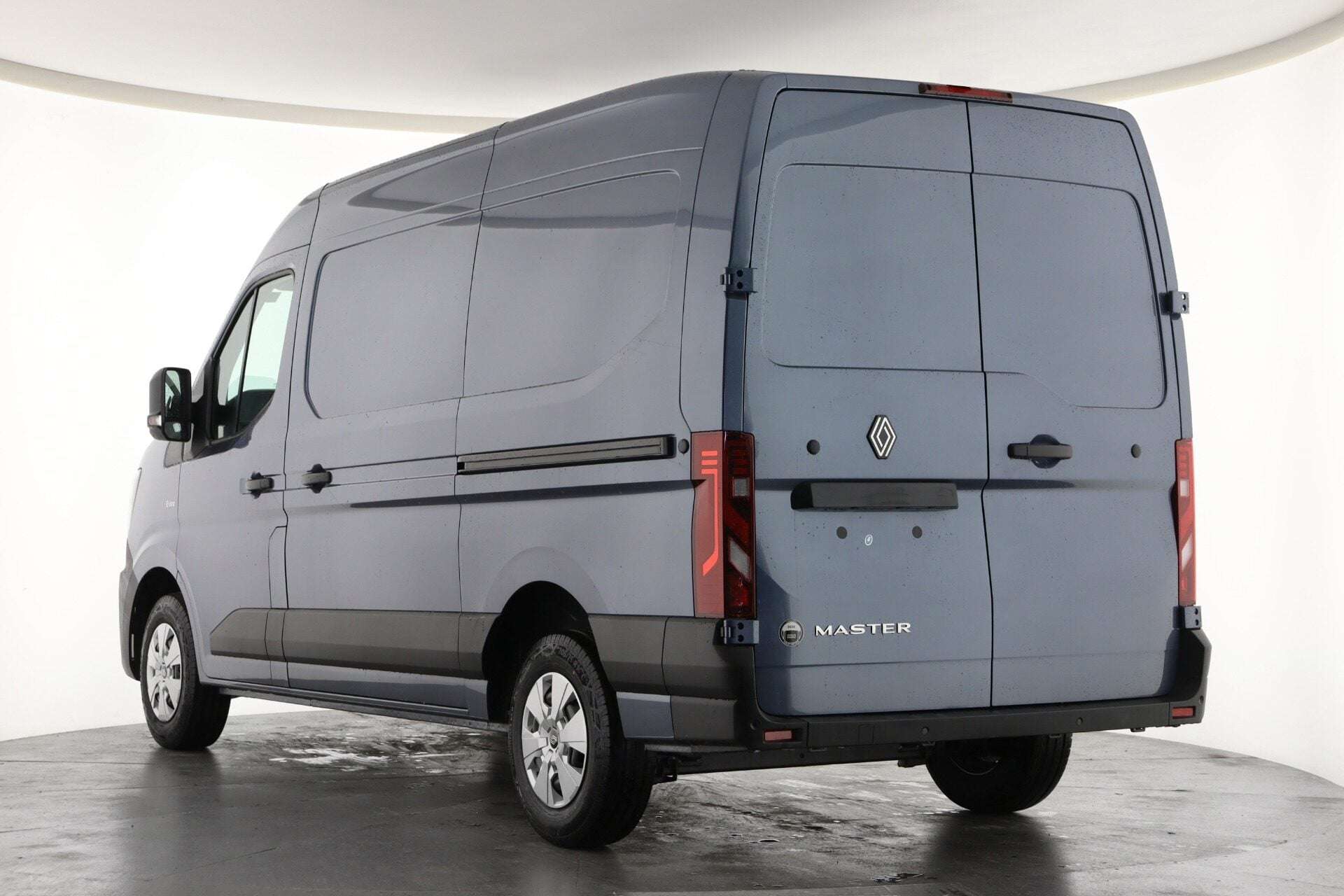 2025 RENAULT MASTER 2025 RENAULT MASTER