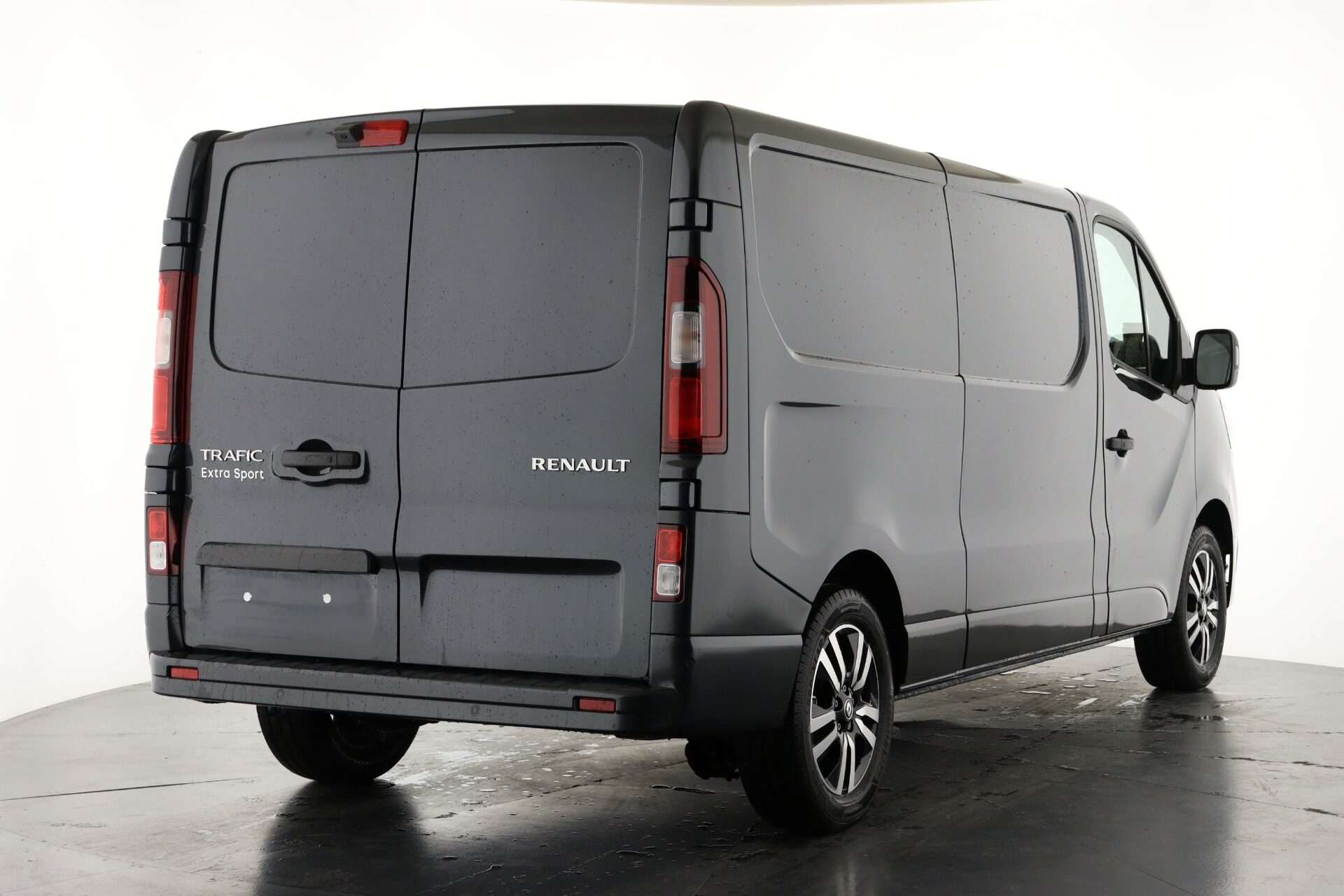 2025 RENAULT TRAFIC 2025 RENAULT TRAFIC