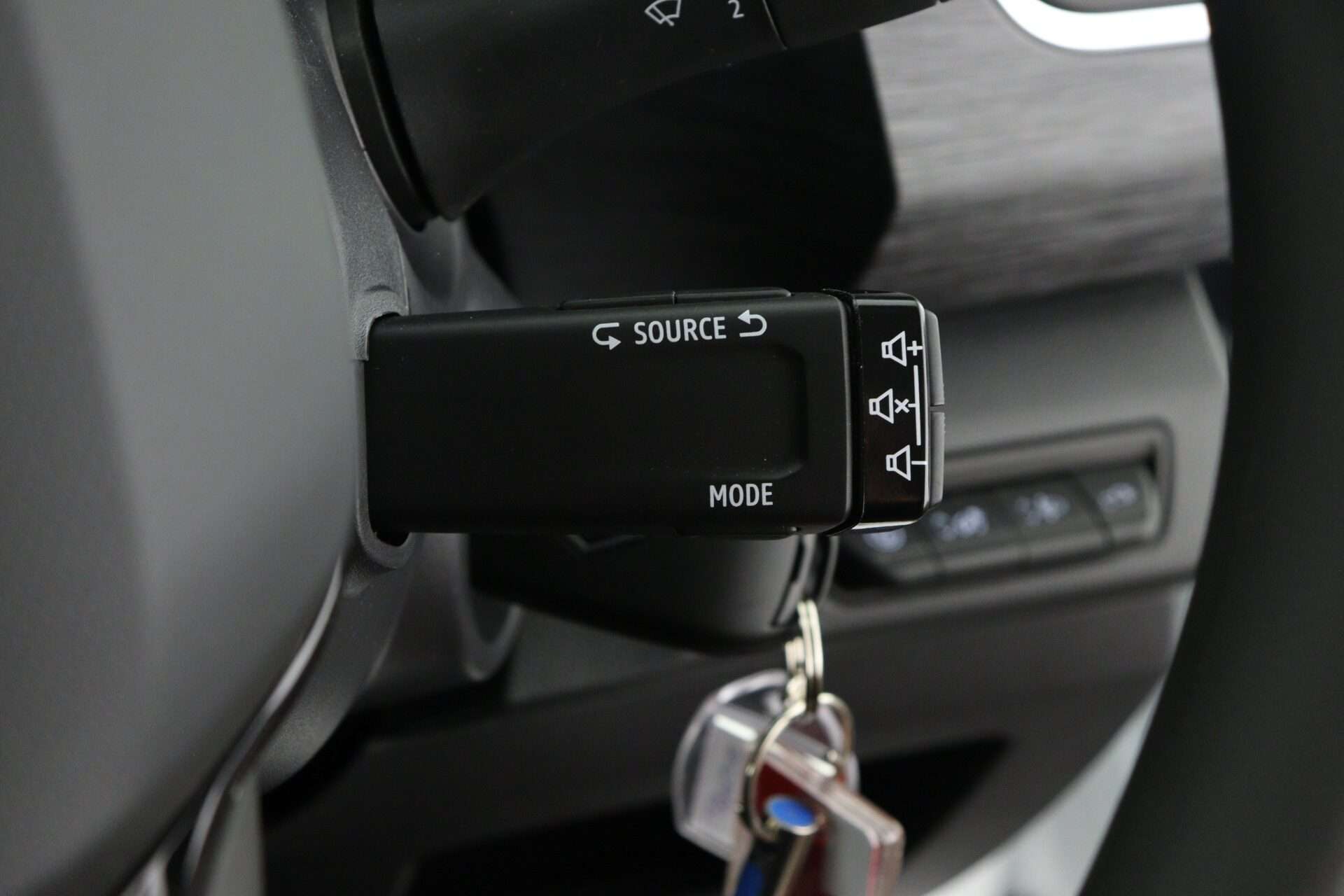 2024 RENAULT TRAFIC 2024 RENAULT TRAFIC