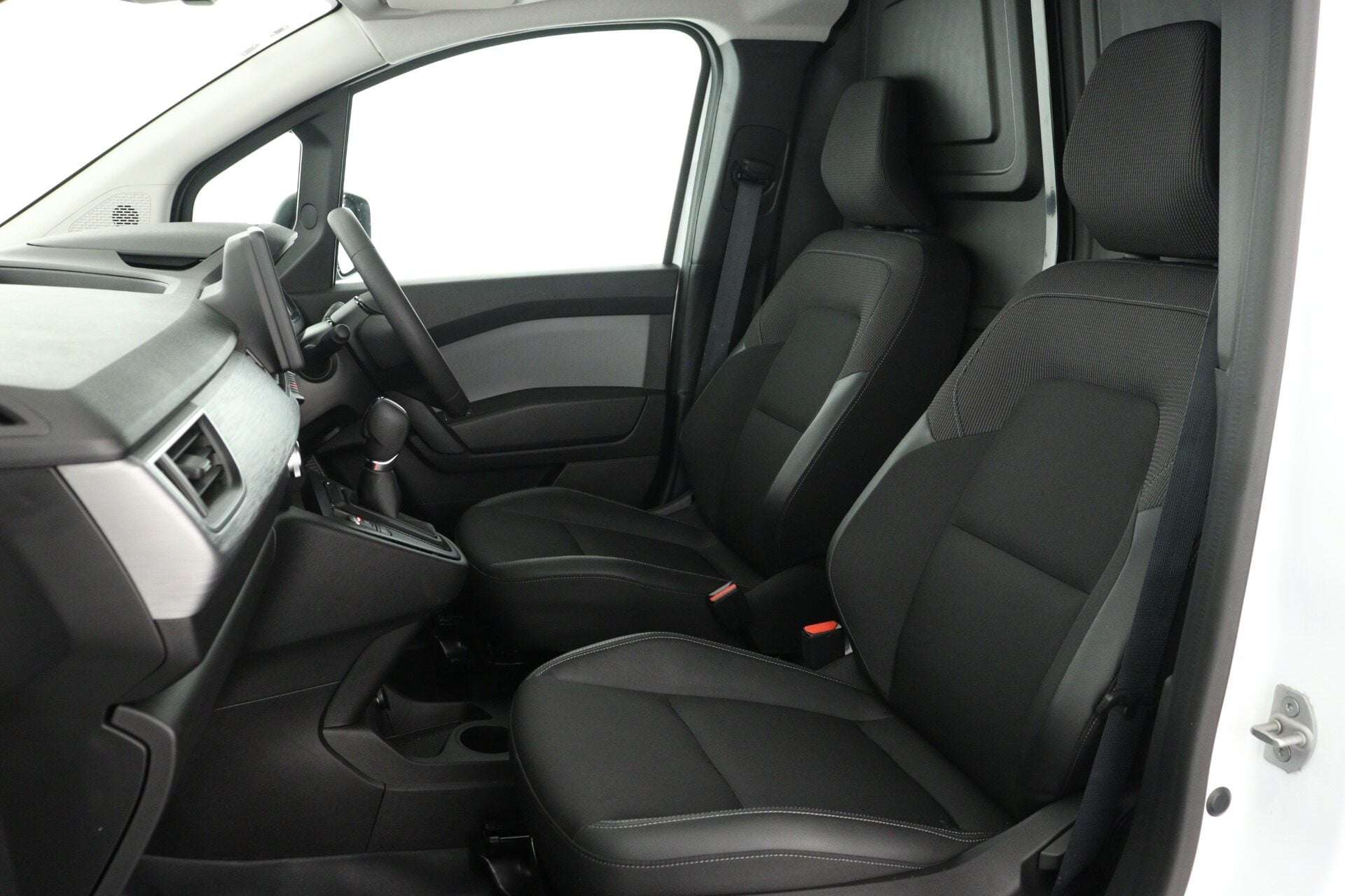 2024 RENAULT KANGOO 2024 RENAULT KANGOO