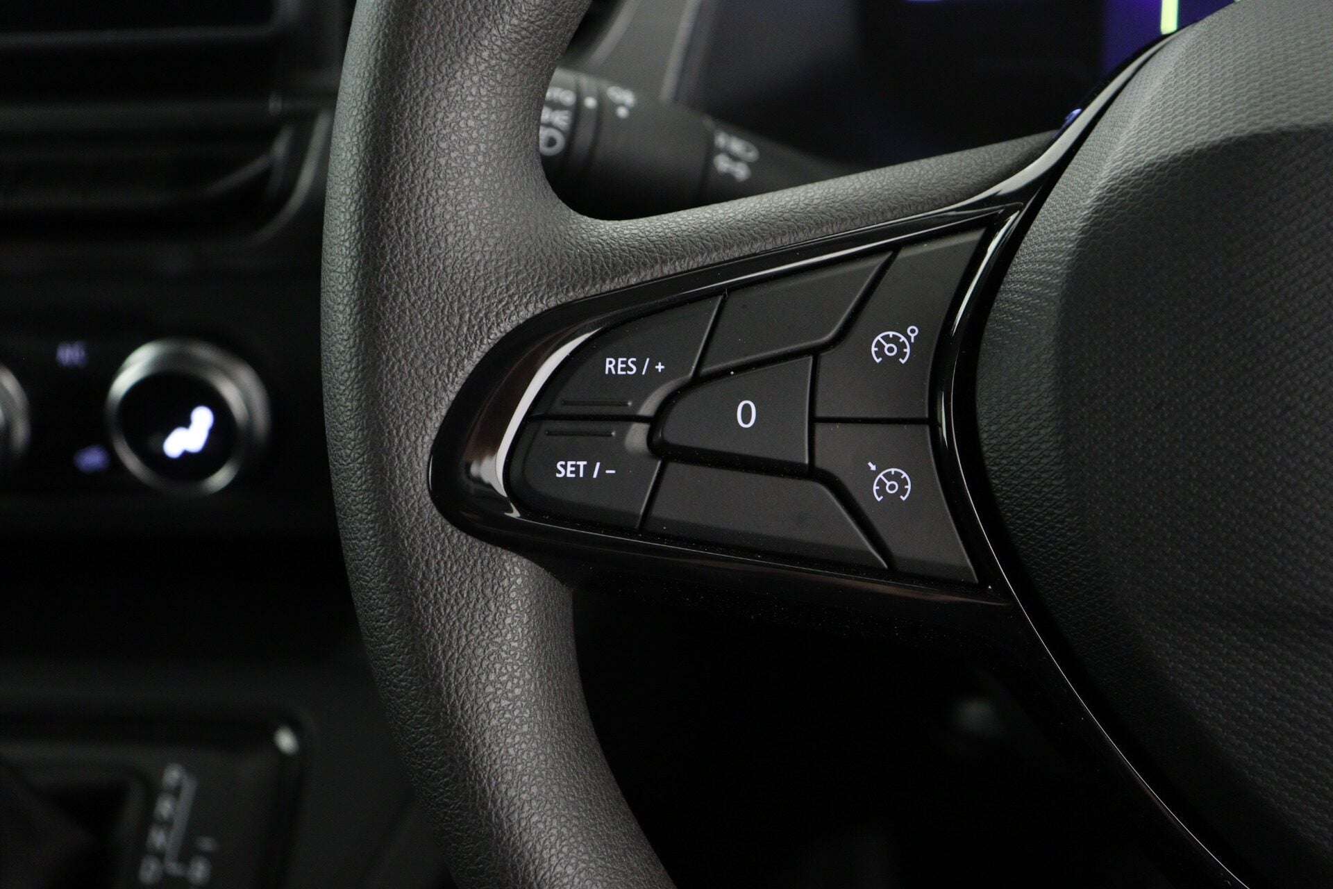 2024 RENAULT KANGOO 2024 RENAULT KANGOO