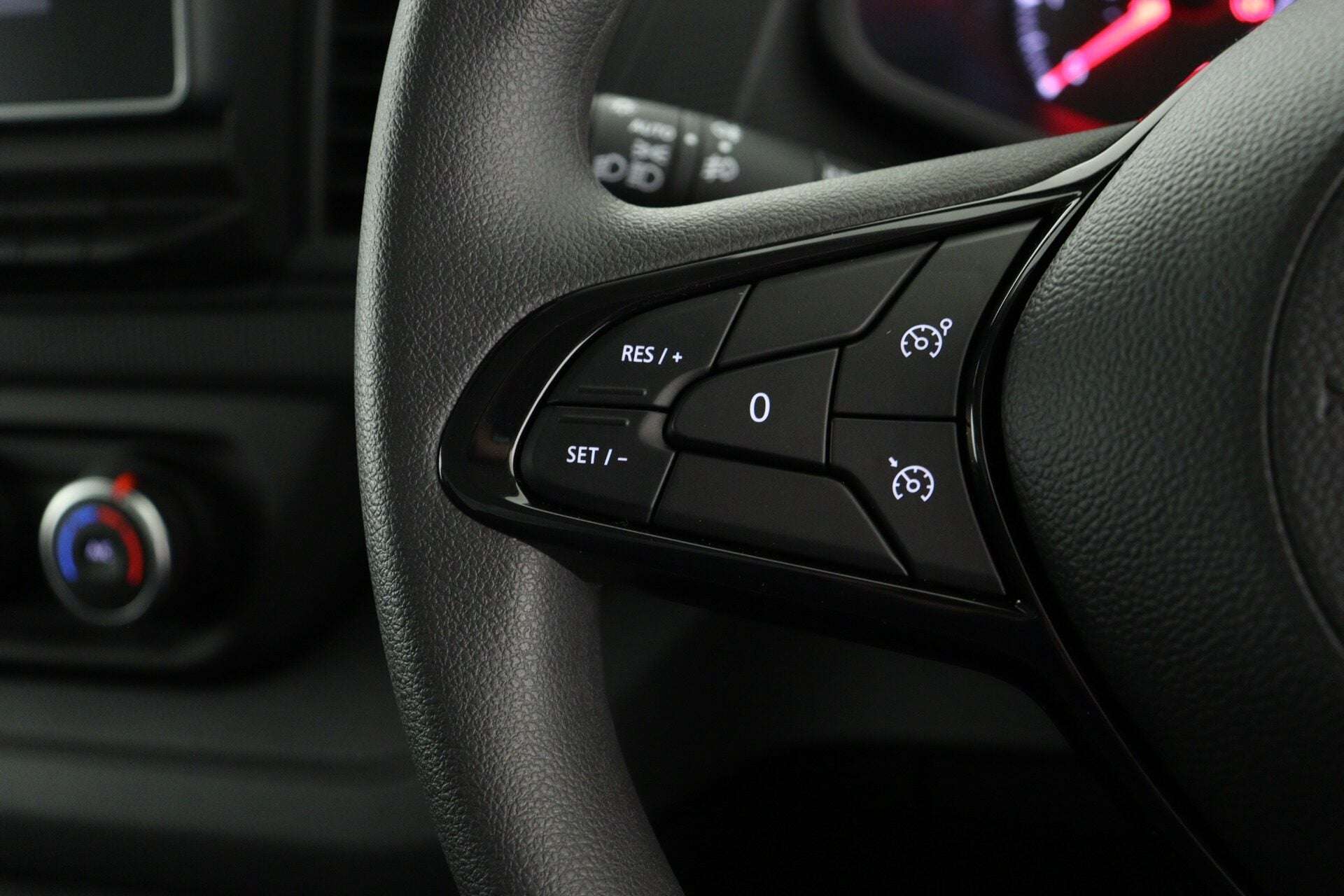 2025 NISSAN PRIMASTAR 2025 NISSAN PRIMASTAR