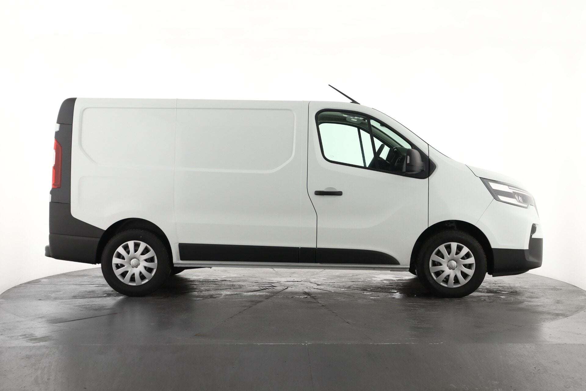 2025 NISSAN PRIMASTAR 2025 NISSAN PRIMASTAR