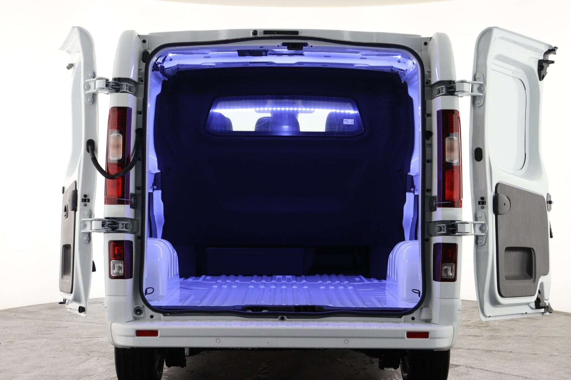 A 2025 NISSAN PRIMASTAR 30 L2H1 2.0 dCi 130ps Tekna Crew Van A 2025 NISSAN PRIMASTAR 30 L2H1 2.0 dCi 130ps Tekna Crew Van