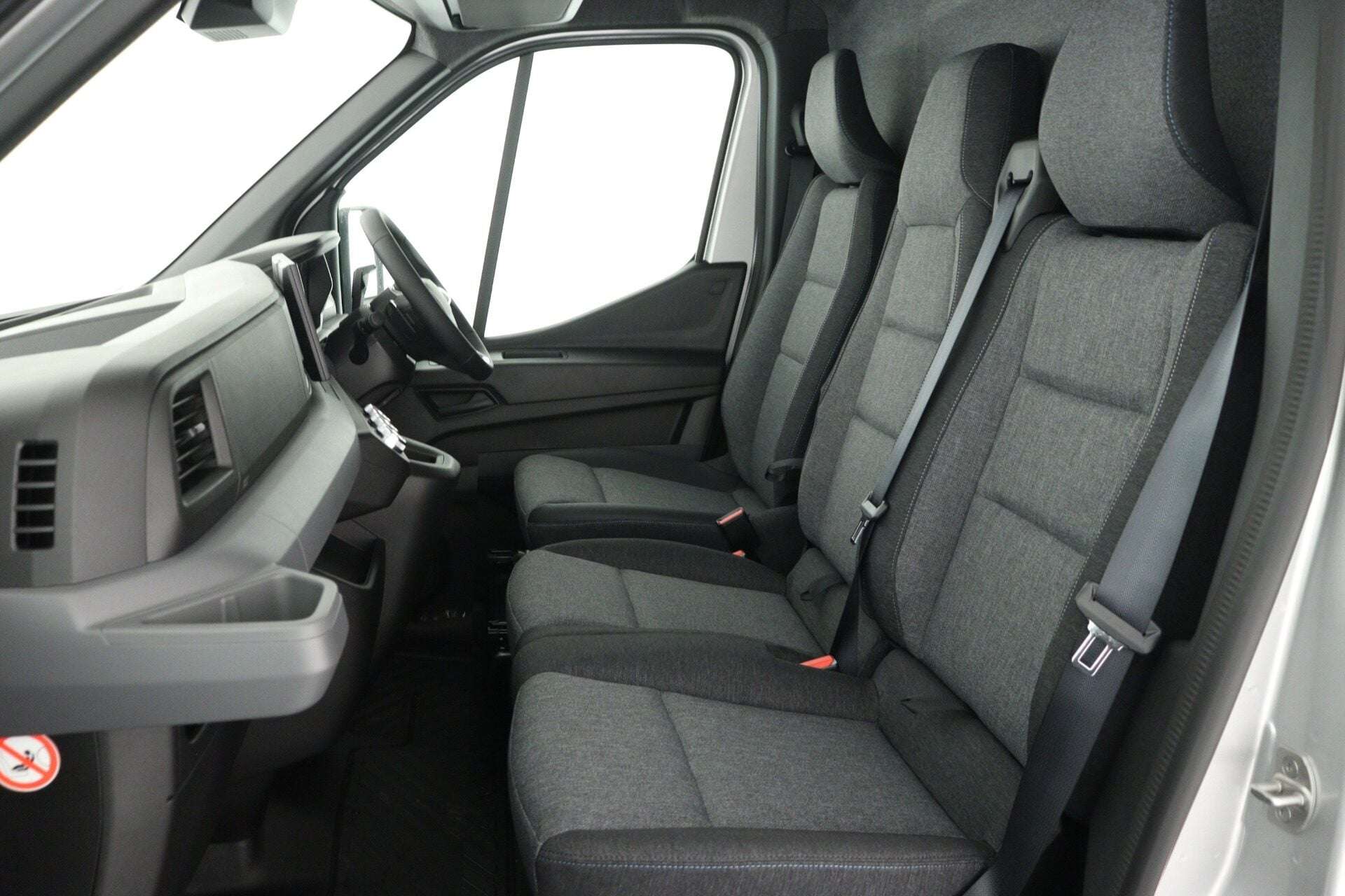 2025 RENAULT MASTER 2025 RENAULT MASTER