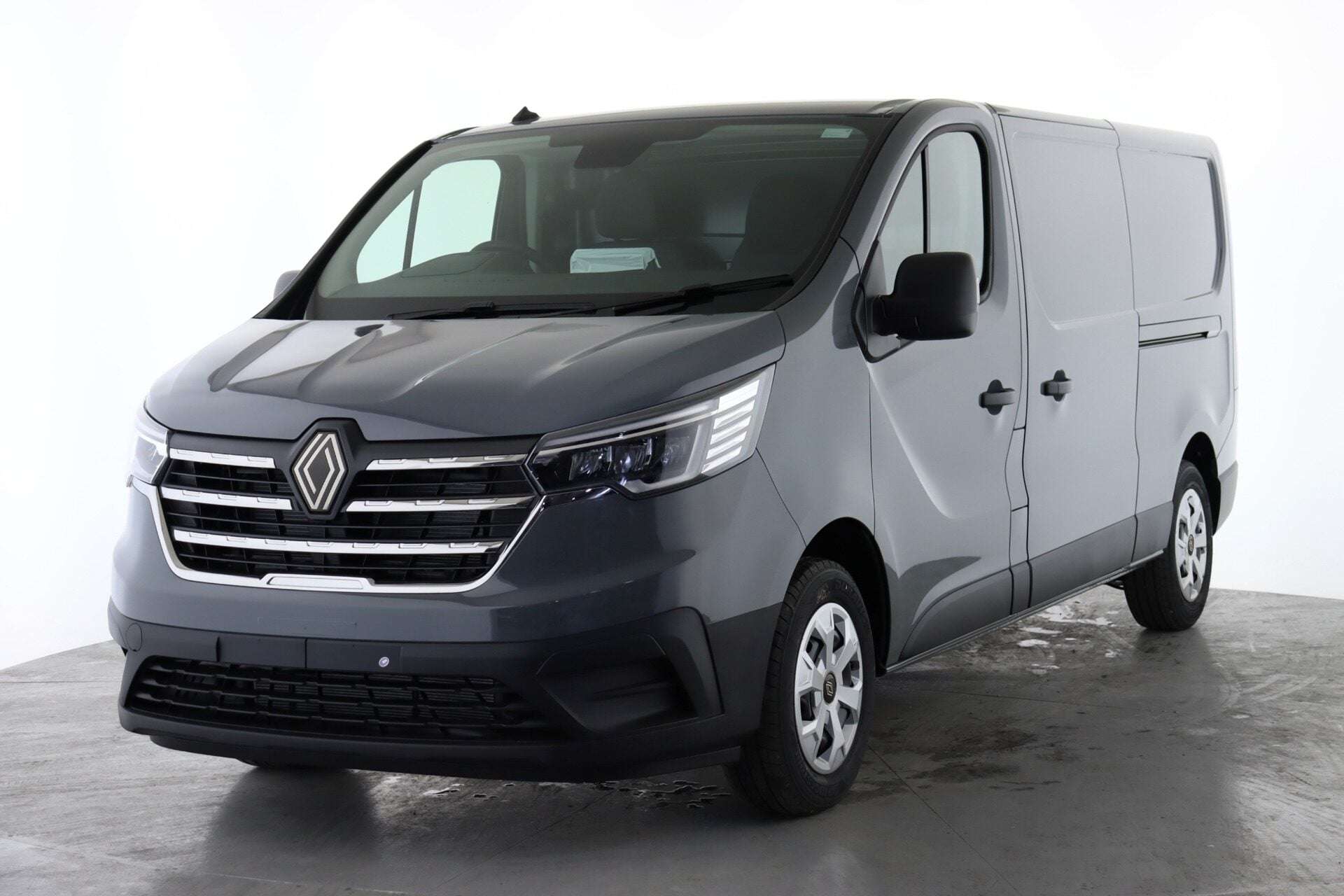 2025 RENAULT TRAFIC 2025 RENAULT TRAFIC