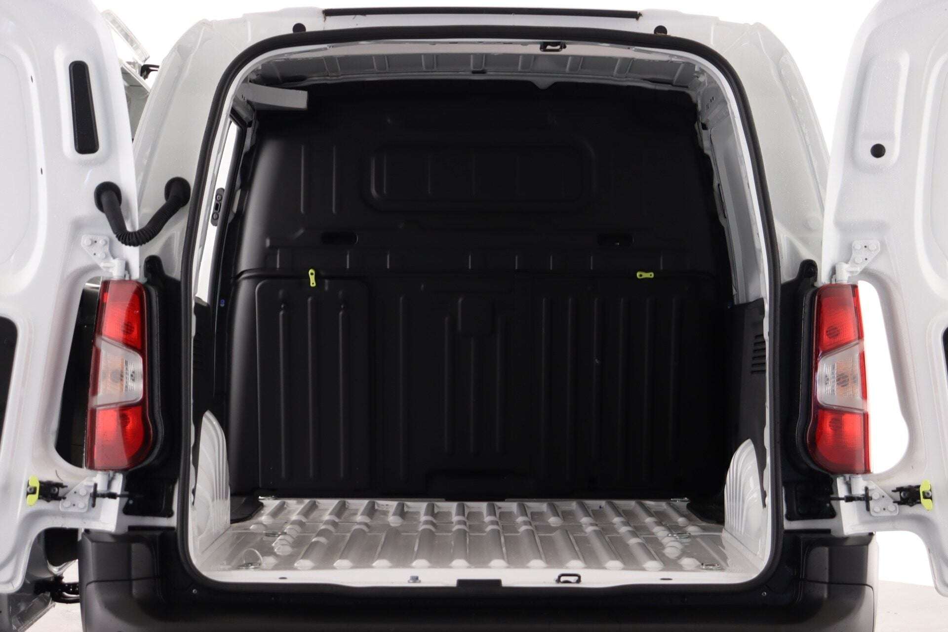 A 2023 CITROEN BERLINGO M 1.5 BlueHDi 1000Kg Enterprise Ed 100ps 6 Speed S/S A 2023 CITROEN BERLINGO M 1.5 BlueHDi 1000Kg Enterprise Ed 100ps 6 Speed S/S