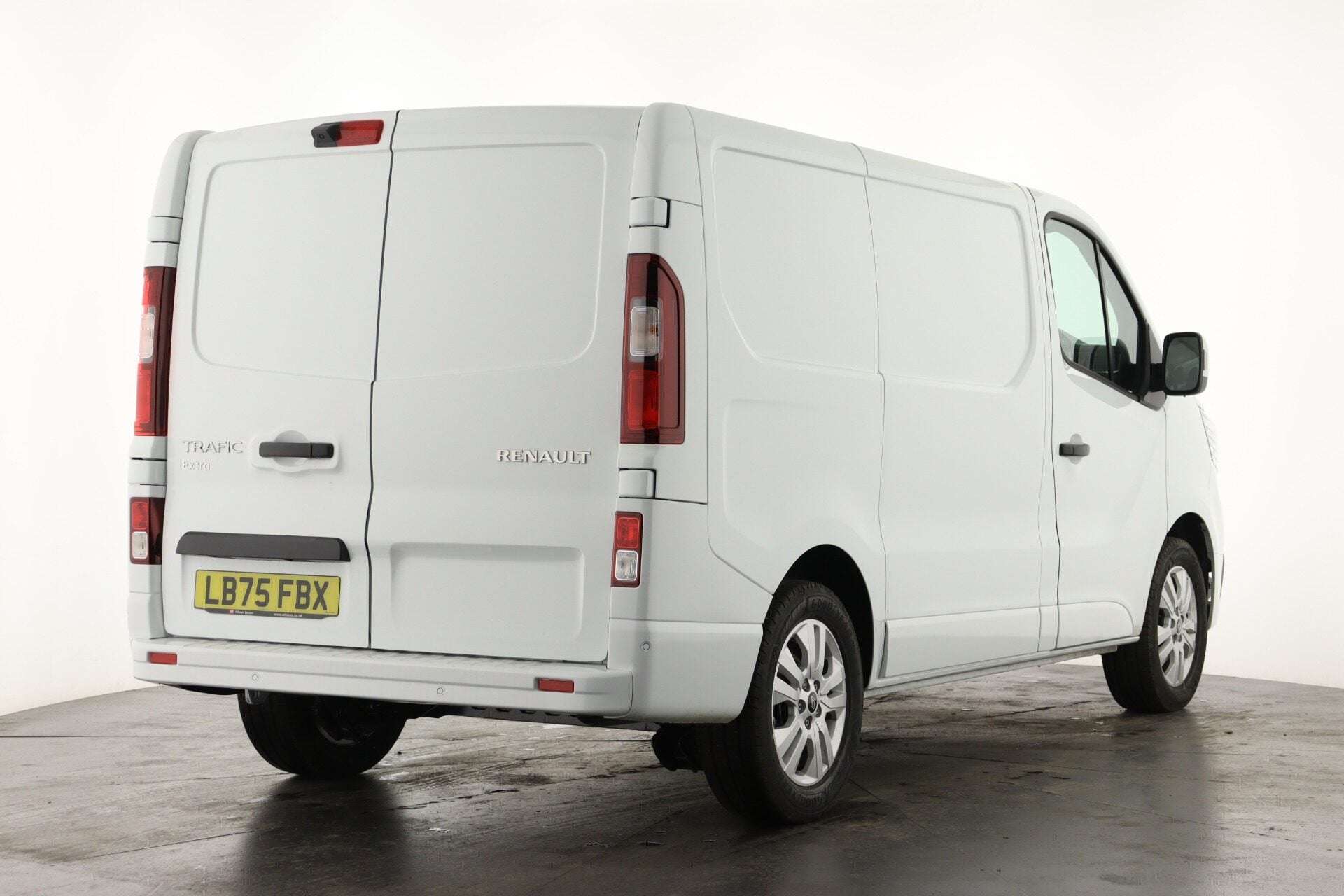 A 2025 RENAULT TRAFIC SL30 Blue dCi 150 Extra MY26 A 2025 RENAULT TRAFIC SL30 Blue dCi 150 Extra MY26