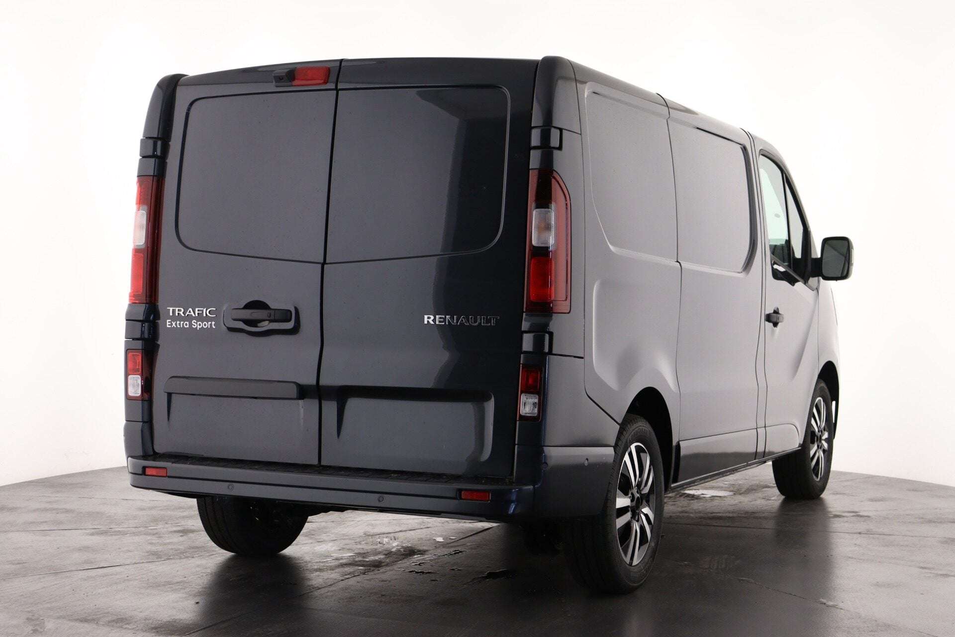 2025 RENAULT TRAFIC 2025 RENAULT TRAFIC