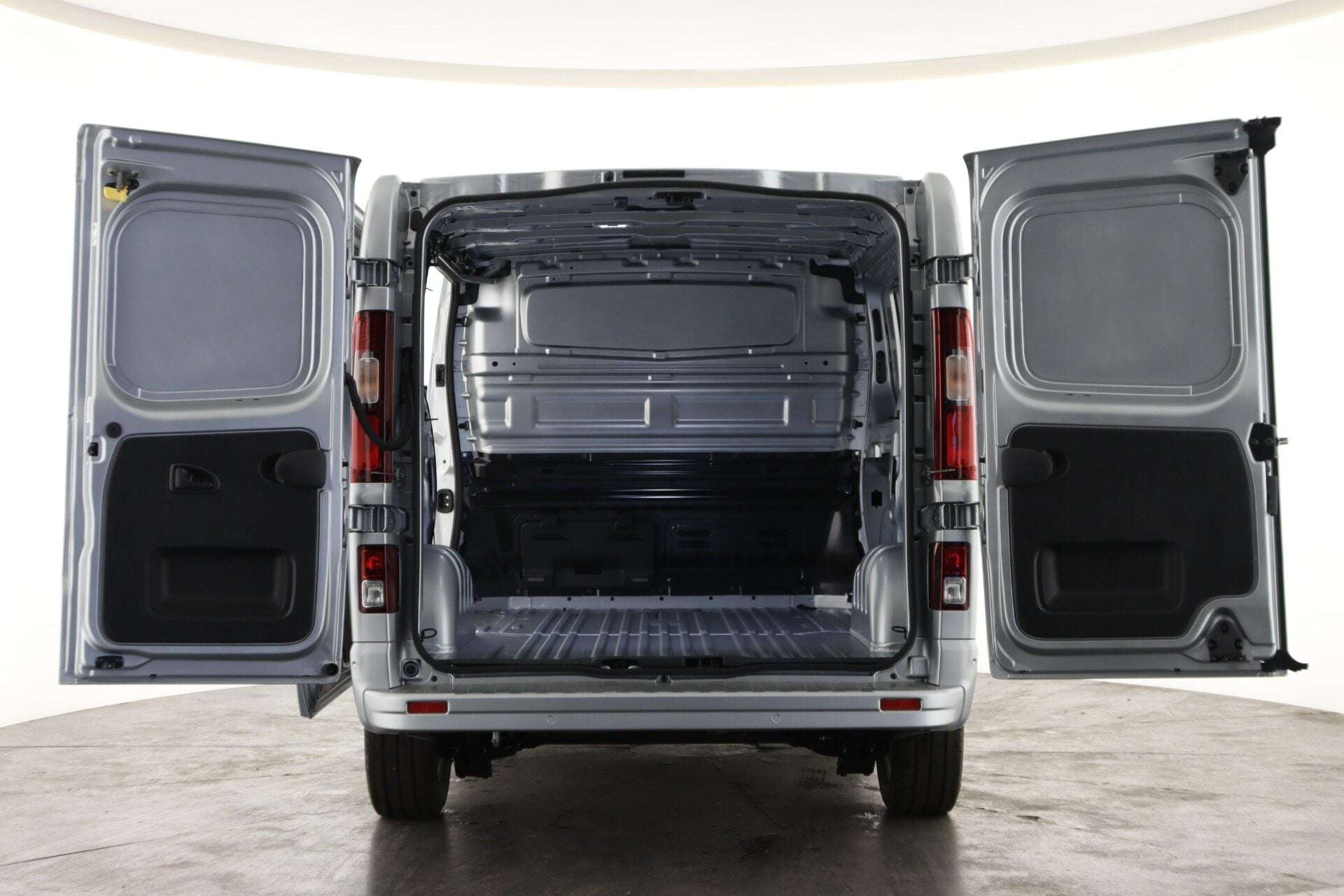 A 2025 RENAULT TRAFIC SL30 Blue dCi 130 Extra MY26 A 2025 RENAULT TRAFIC SL30 Blue dCi 130 Extra MY26