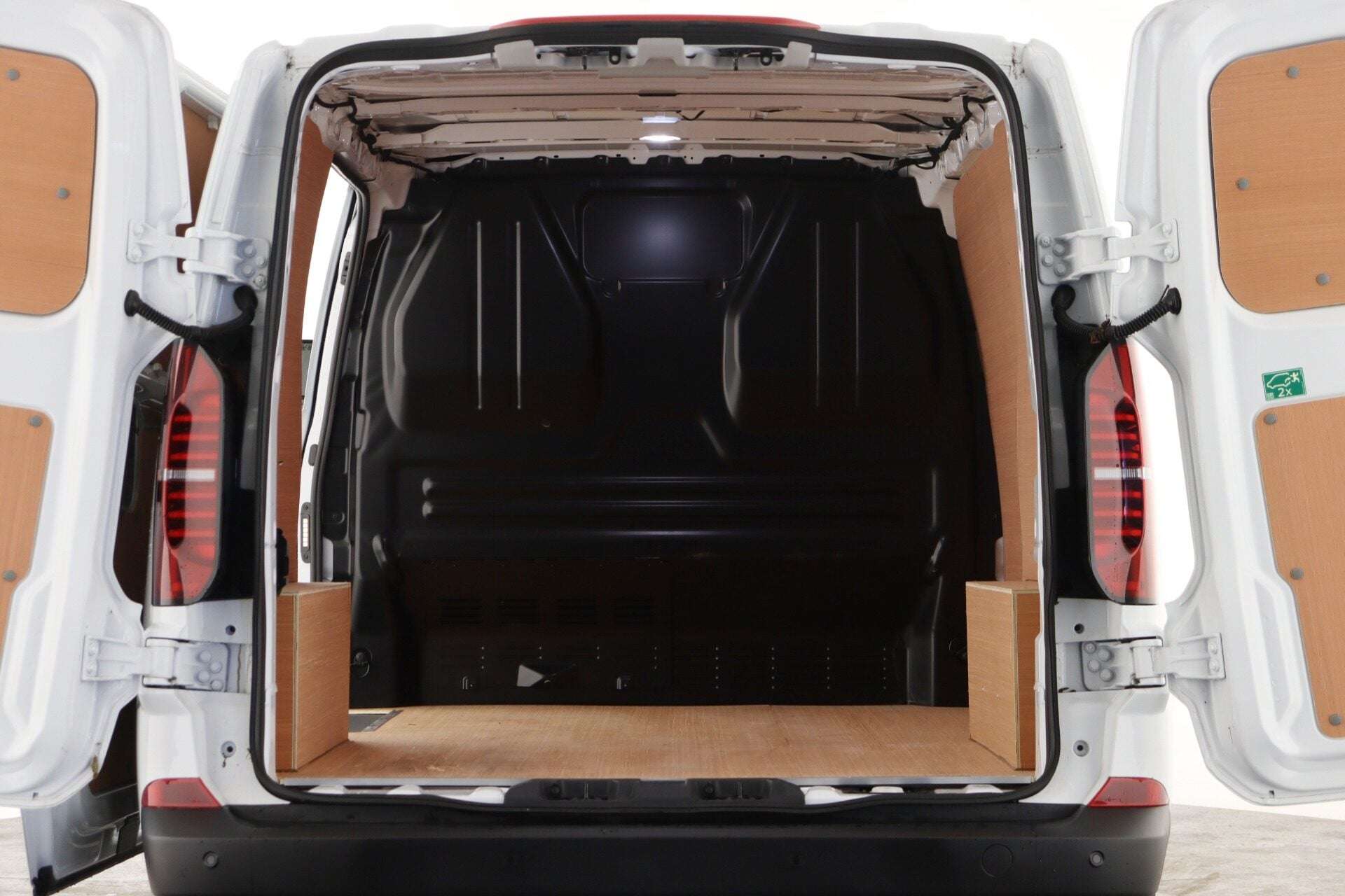 A 2025 VOLKSWAGEN TRANSPORTER Volkswagen Transporter T28 Commerce Plus A 2025 VOLKSWAGEN TRANSPORTER Volkswagen Transporter T28 Commerce Plus