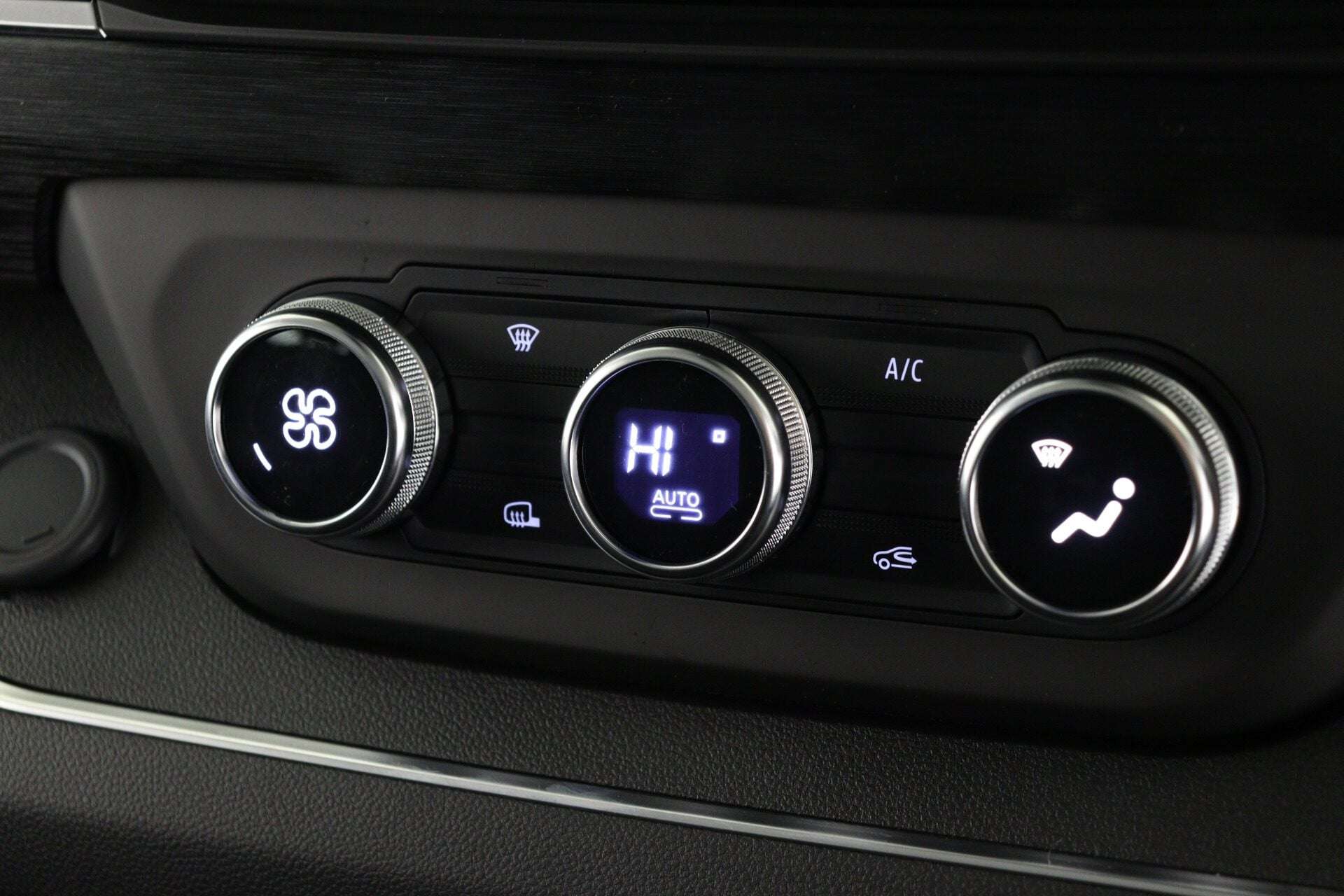 2025 RENAULT TRAFIC 2025 RENAULT TRAFIC