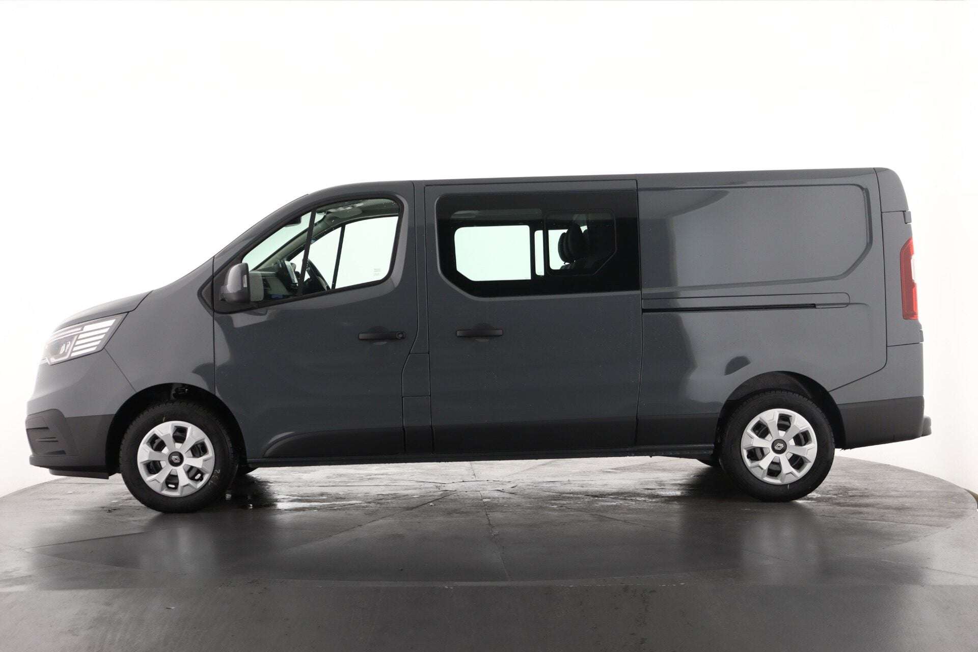 2026 RENAULT TRAFIC 2026 RENAULT TRAFIC
