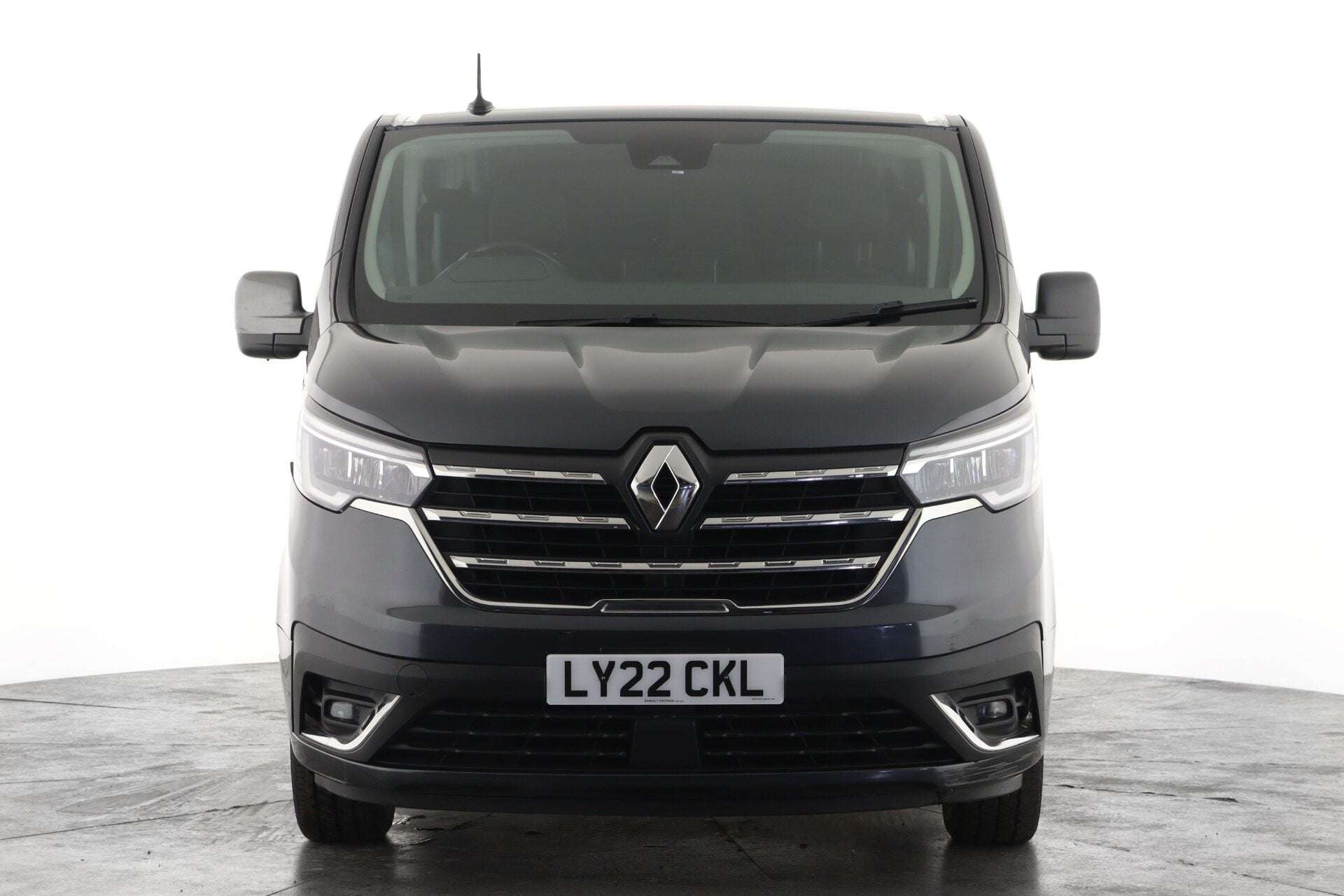 2022 RENAULT TRAFIC 2022 RENAULT TRAFIC