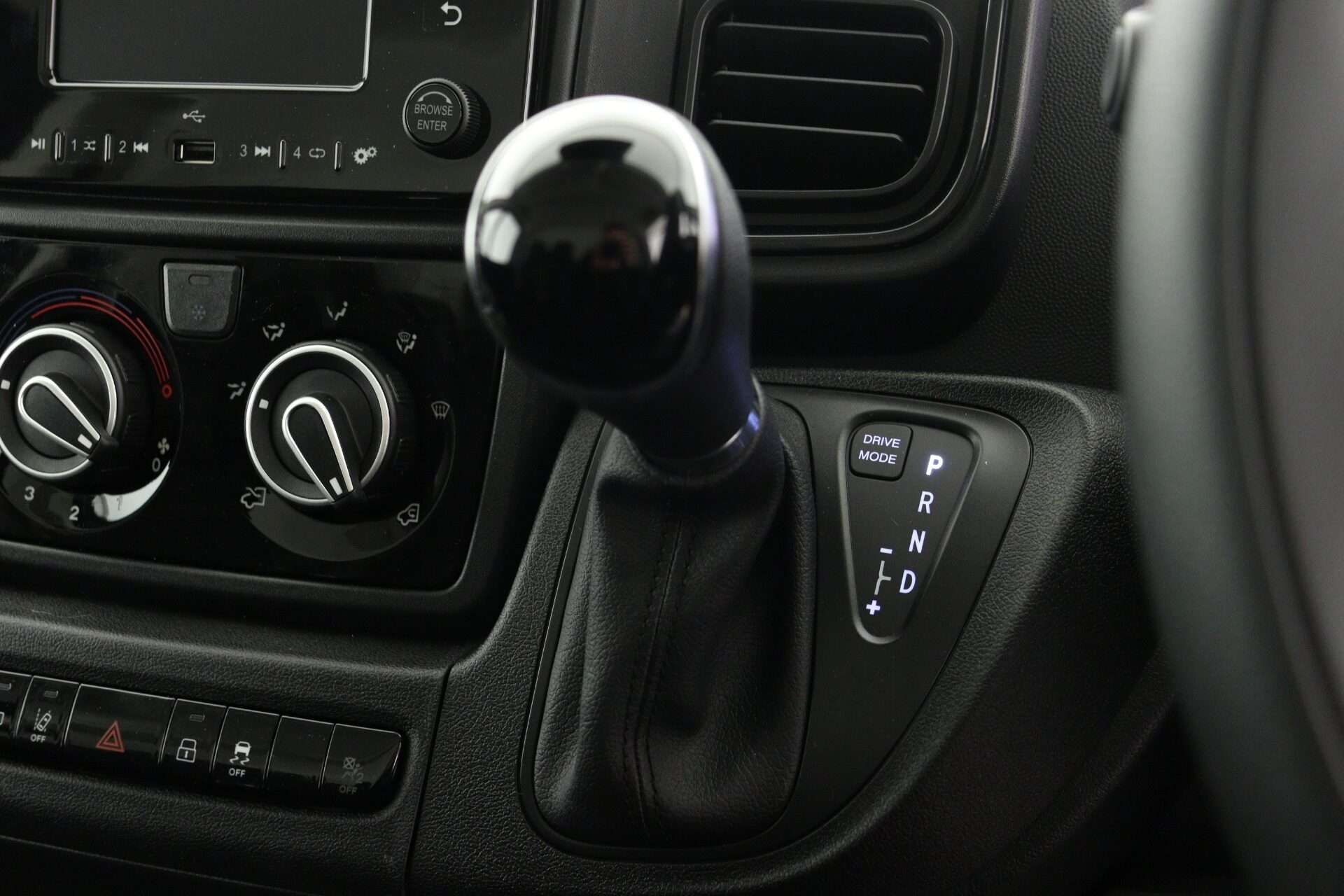 2026 PEUGEOT BOXER 2026 PEUGEOT BOXER