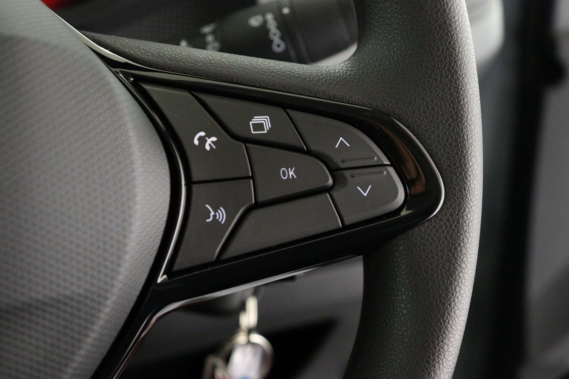 2025 RENAULT TRAFIC 2025 RENAULT TRAFIC