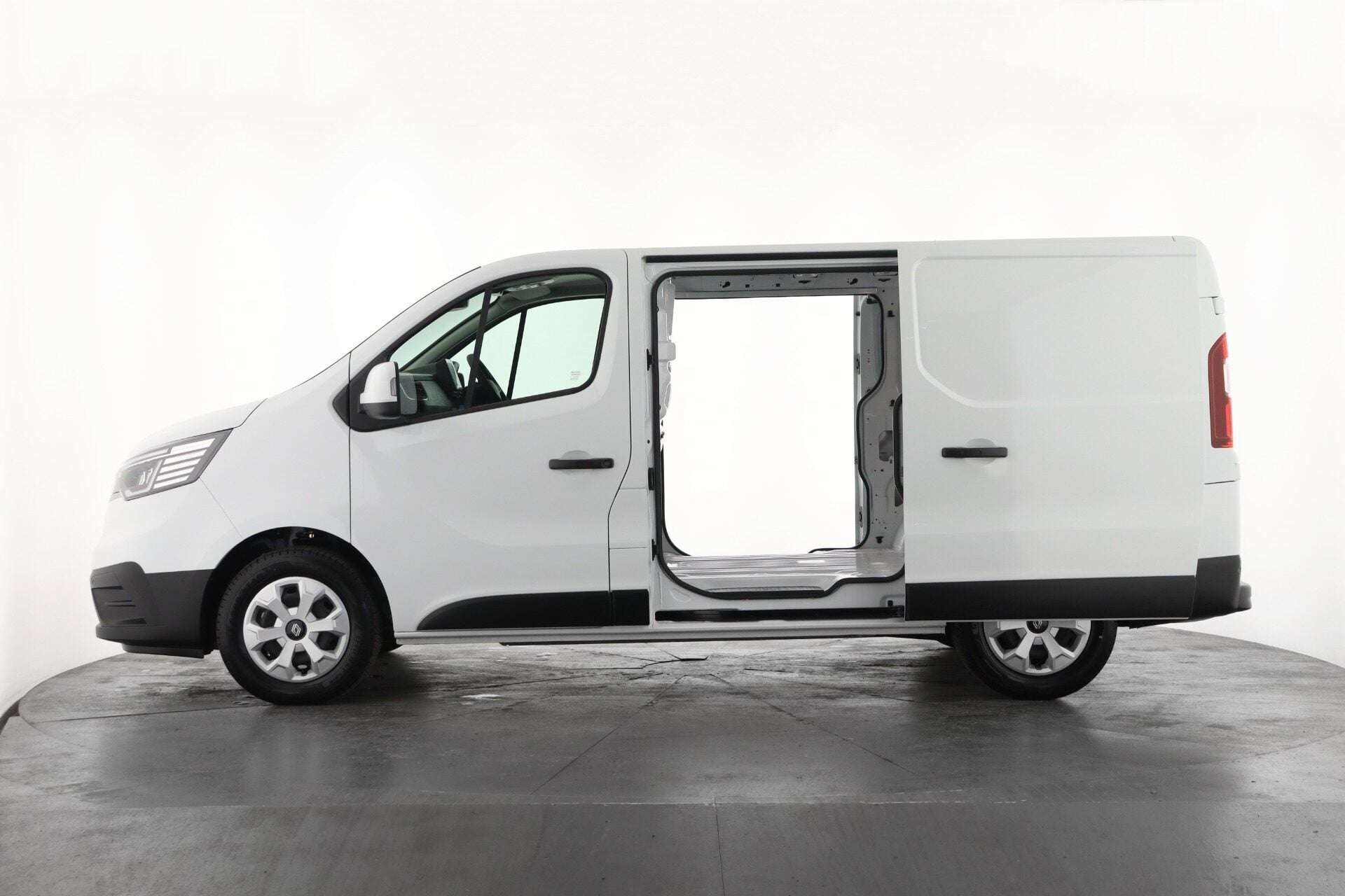 2025 RENAULT TRAFIC 2025 RENAULT TRAFIC