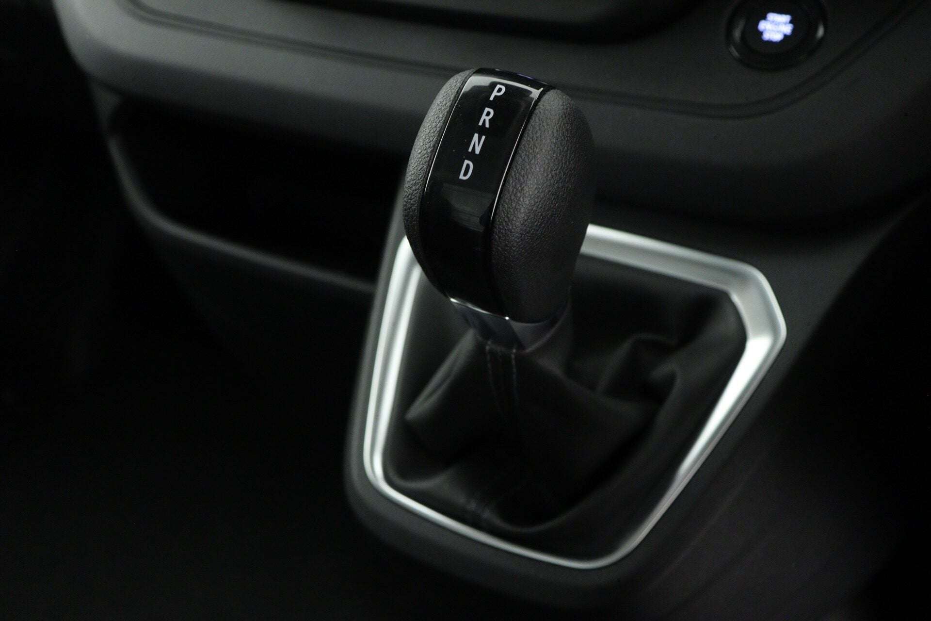 2025 RENAULT TRAFIC 2025 RENAULT TRAFIC