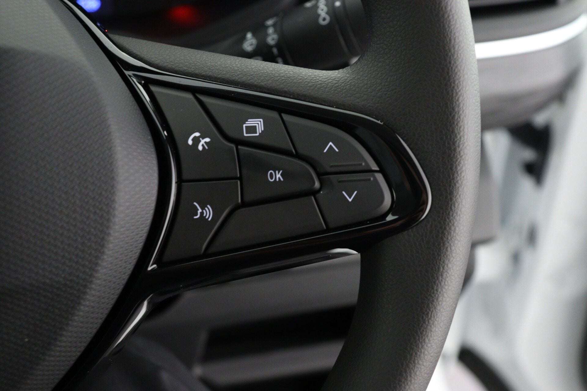 2025 RENAULT TRAFIC 2025 RENAULT TRAFIC