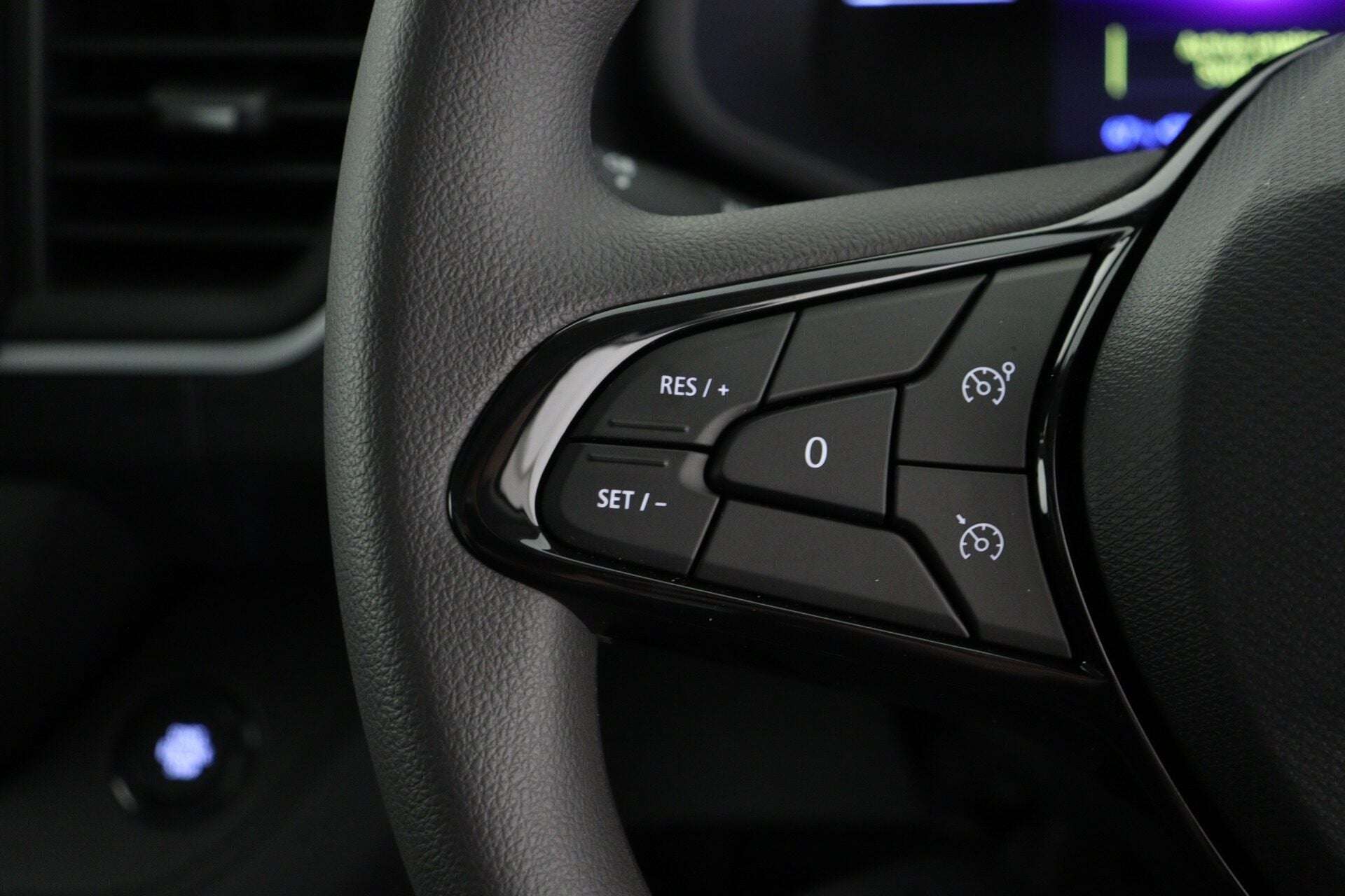 2025 RENAULT TRAFIC 2025 RENAULT TRAFIC