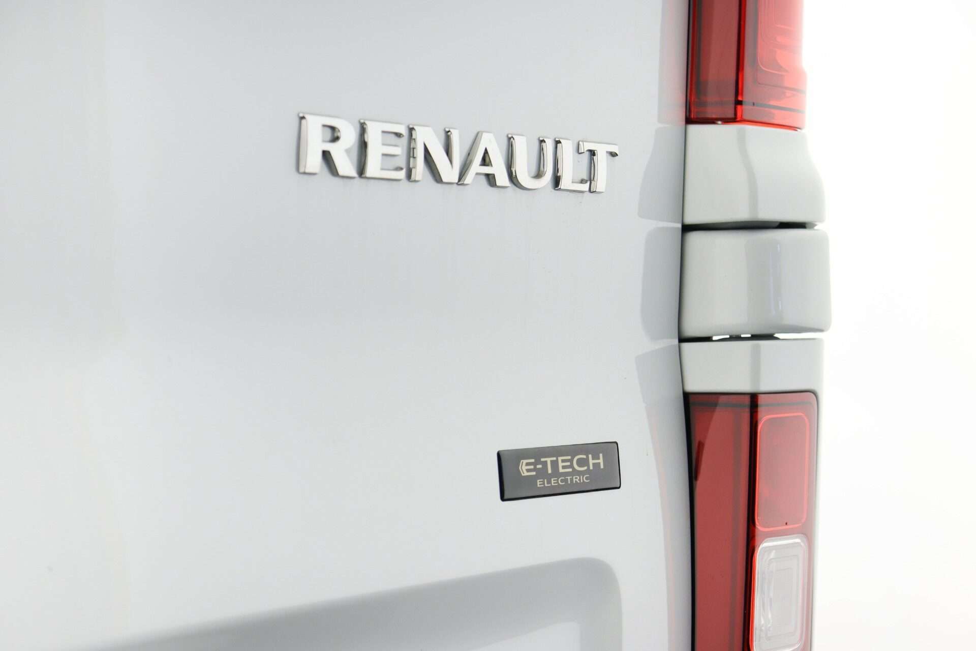 2025 RENAULT TRAFIC 2025 RENAULT TRAFIC