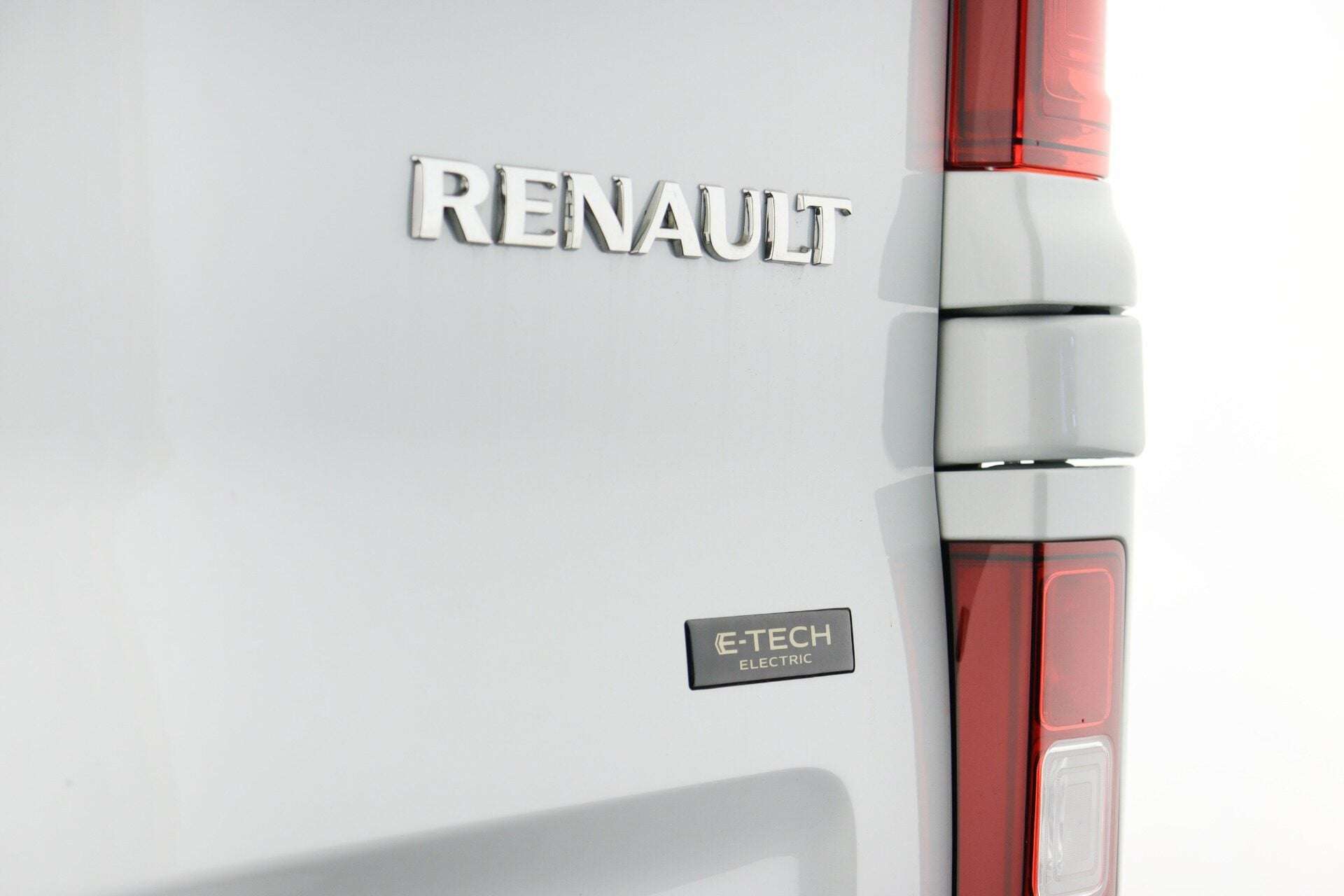 2025 RENAULT TRAFIC 2025 RENAULT TRAFIC