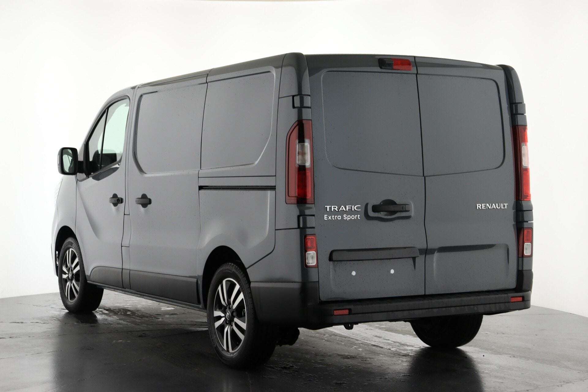 2026 RENAULT TRAFIC 2026 RENAULT TRAFIC