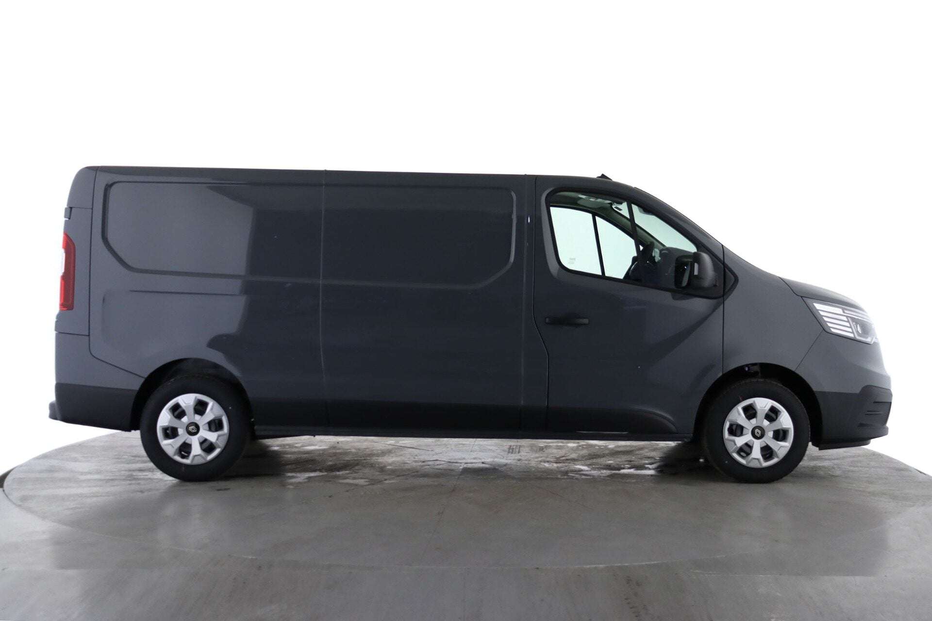2026 RENAULT TRAFIC 2026 RENAULT TRAFIC