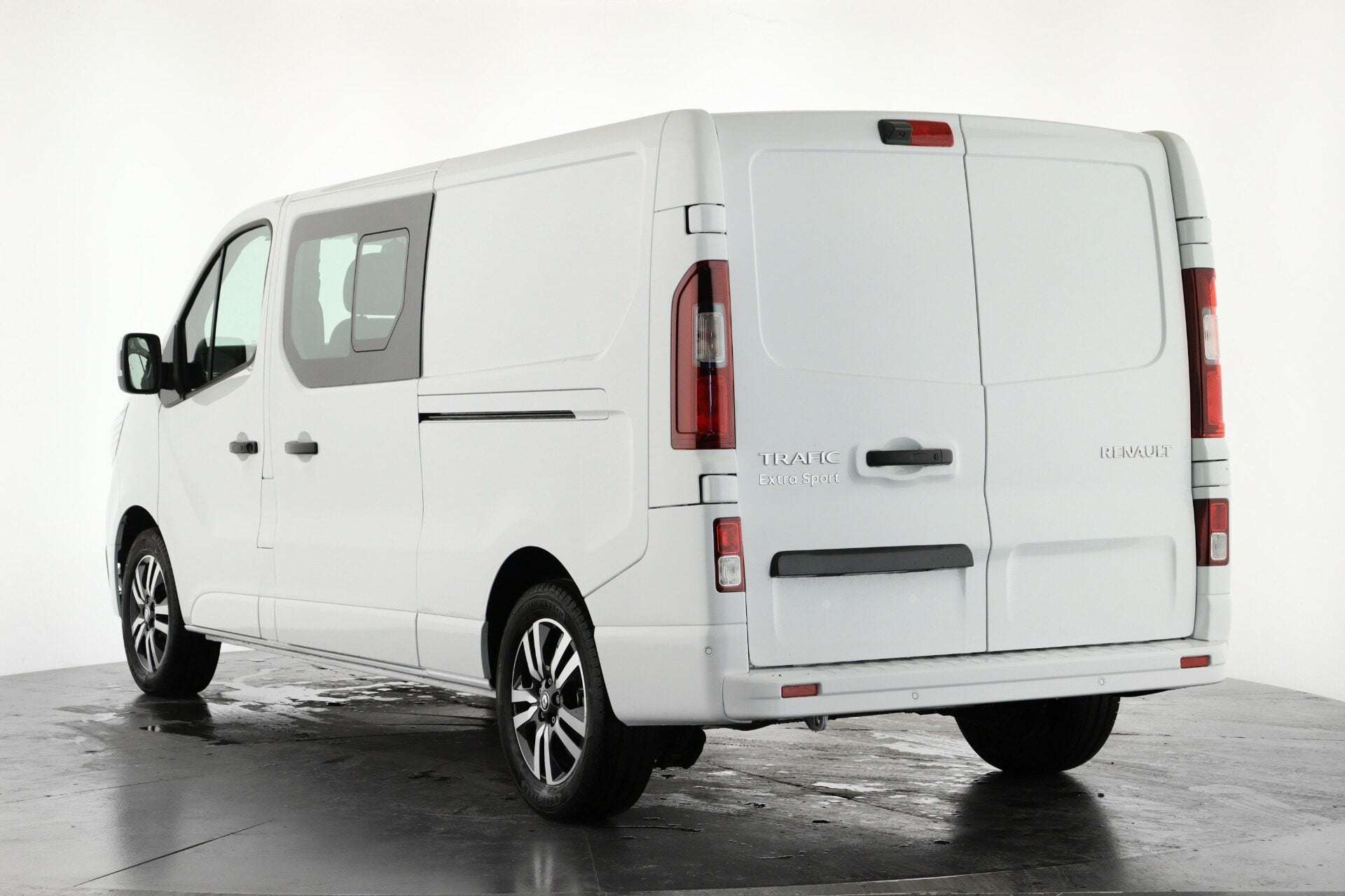 2026 RENAULT TRAFIC 2026 RENAULT TRAFIC