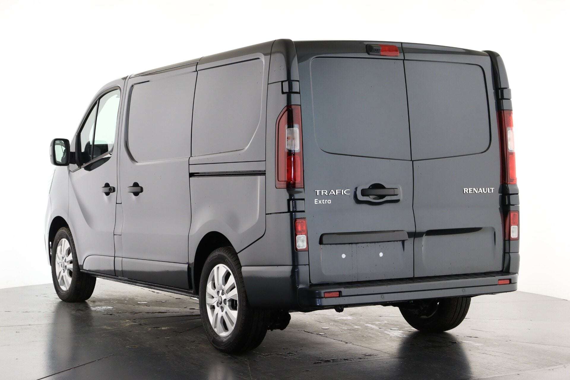 2026 RENAULT TRAFIC 2026 RENAULT TRAFIC