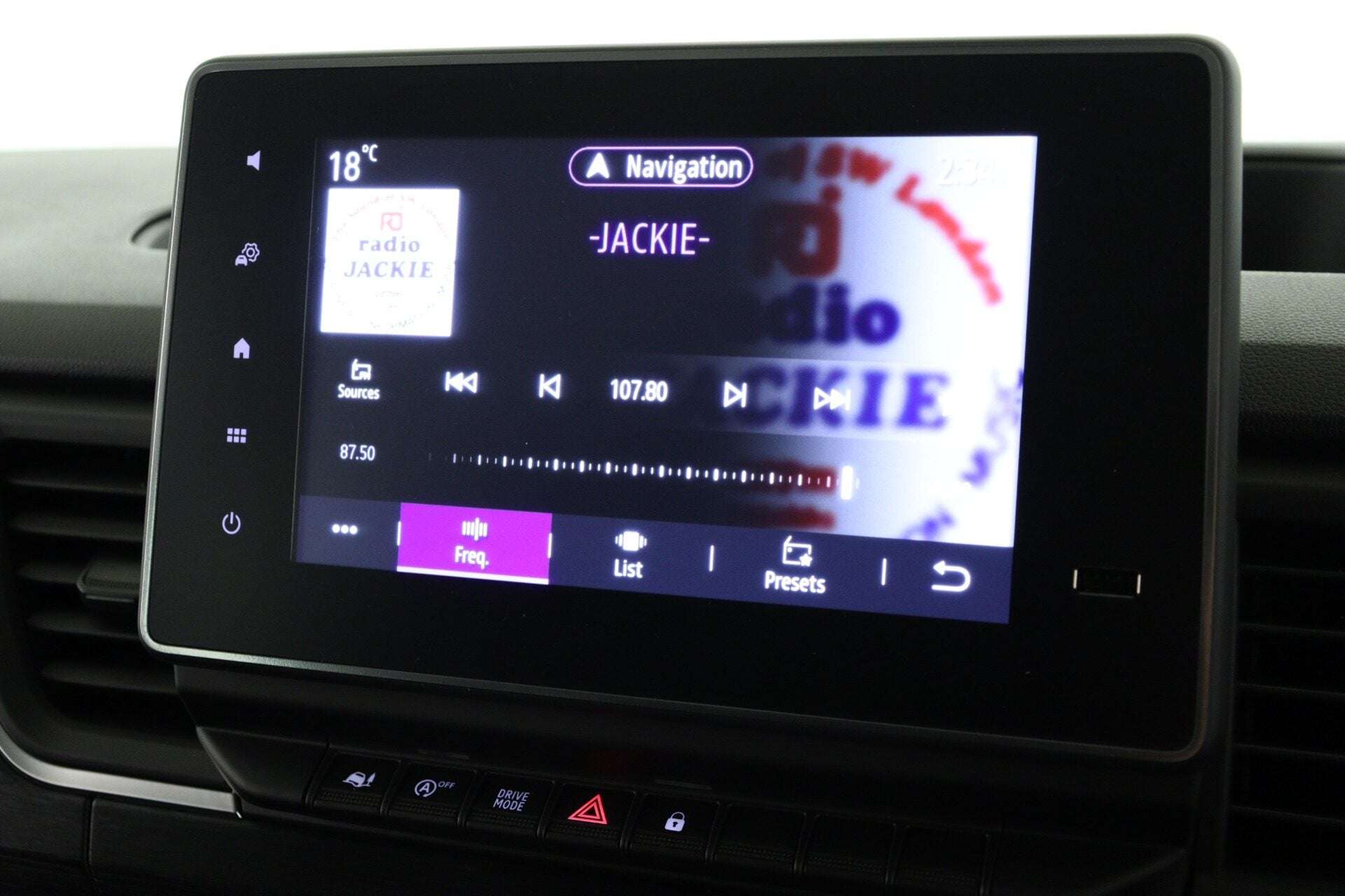 2026 RENAULT TRAFIC 2026 RENAULT TRAFIC