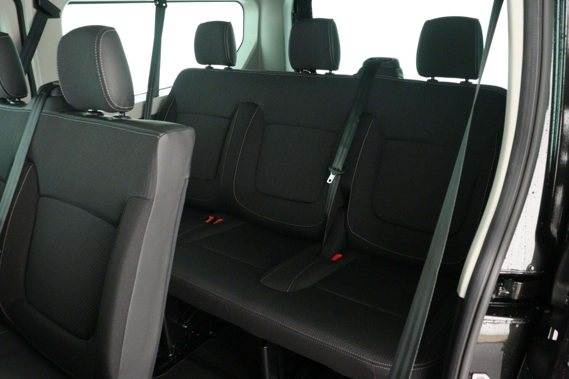 2026 RENAULT TRAFIC 2026 RENAULT TRAFIC