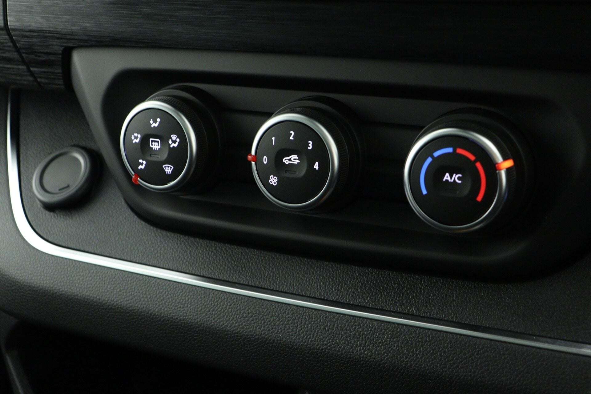 2026 RENAULT TRAFIC 2026 RENAULT TRAFIC