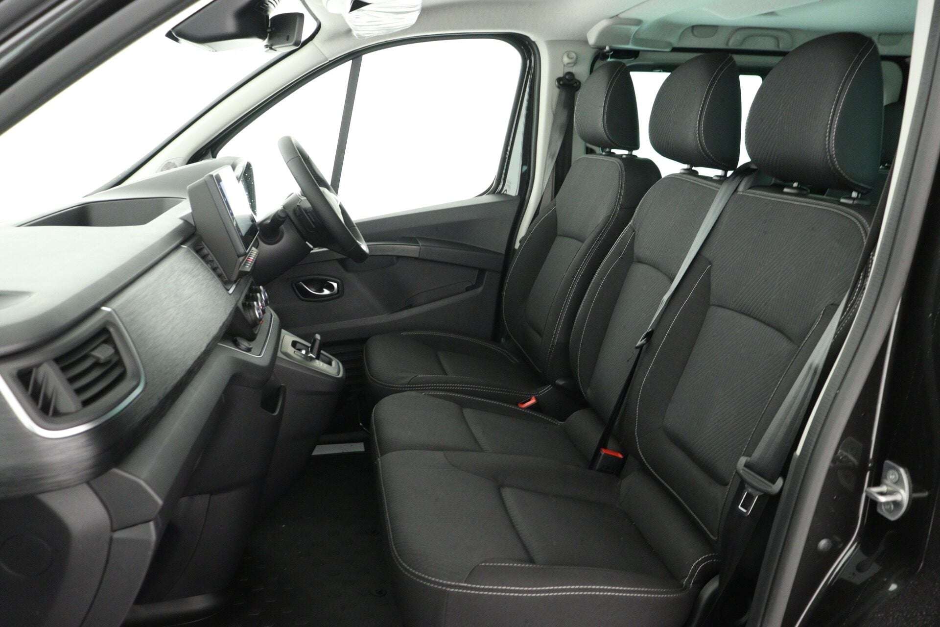 2026 RENAULT TRAFIC 2026 RENAULT TRAFIC