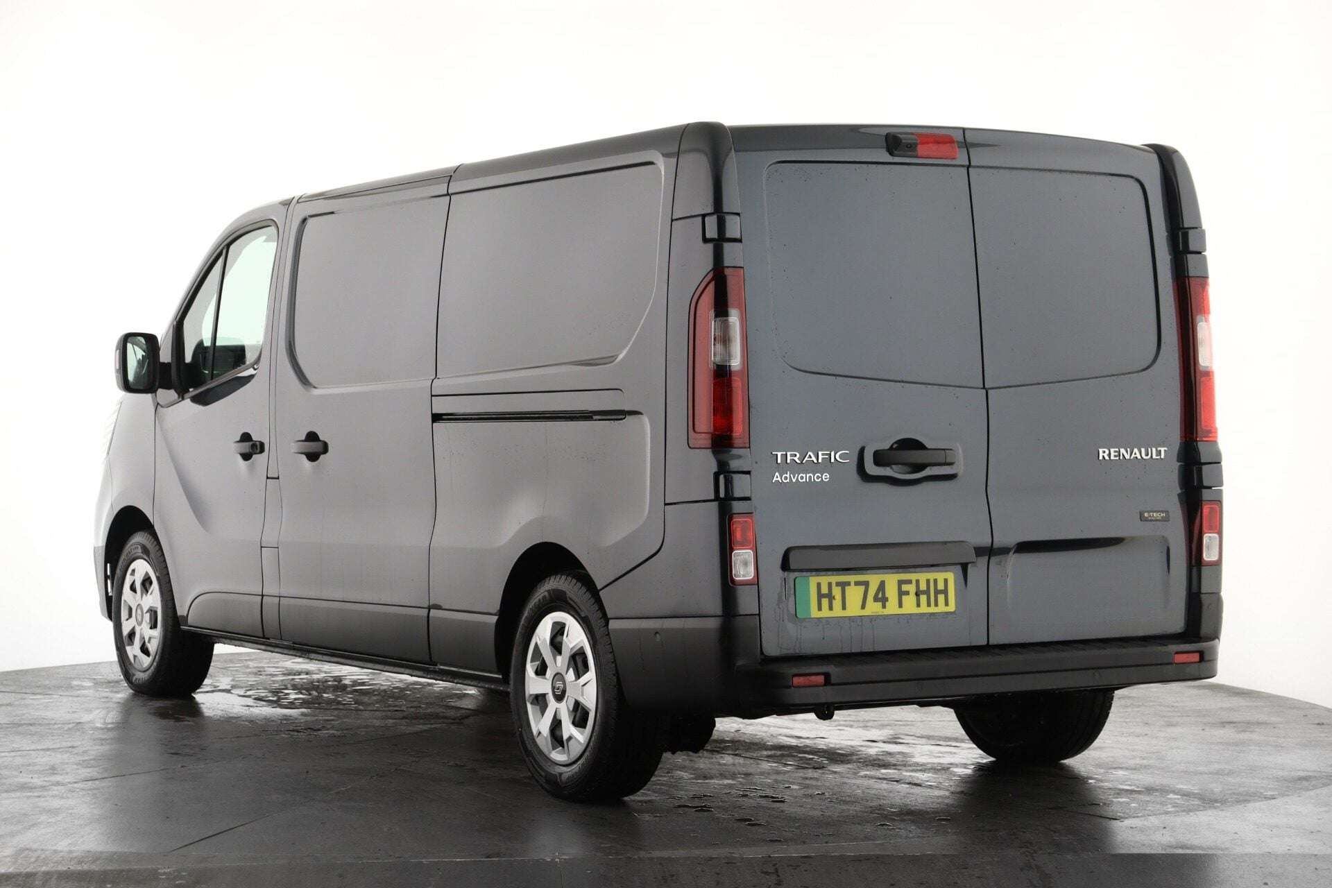 2024 RENAULT TRAFIC 2024 RENAULT TRAFIC