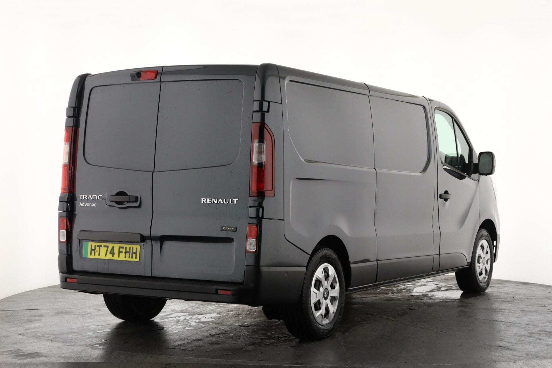 2024 RENAULT TRAFIC 2024 RENAULT TRAFIC